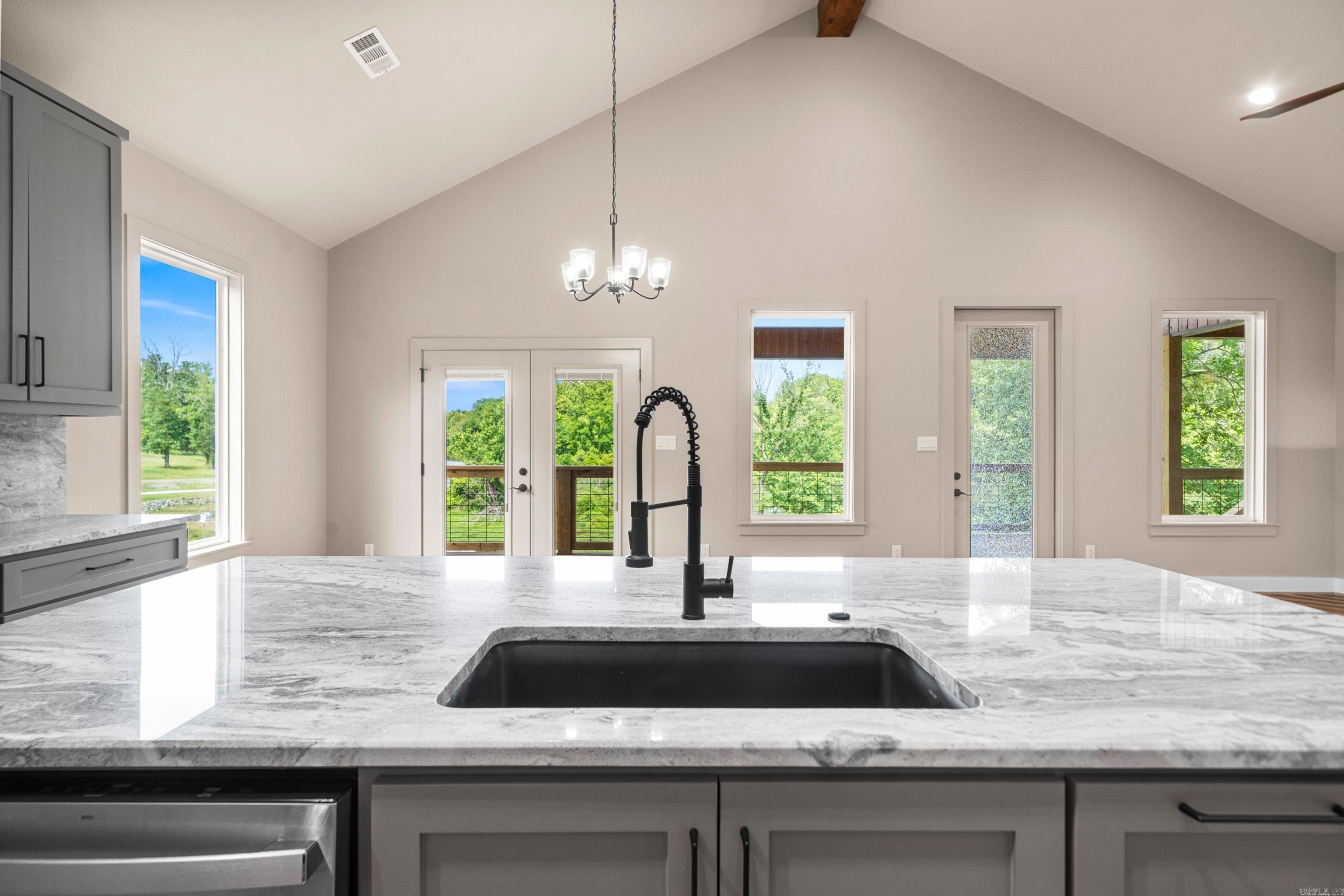BERROWS, LAKE HAMILTON - Residential