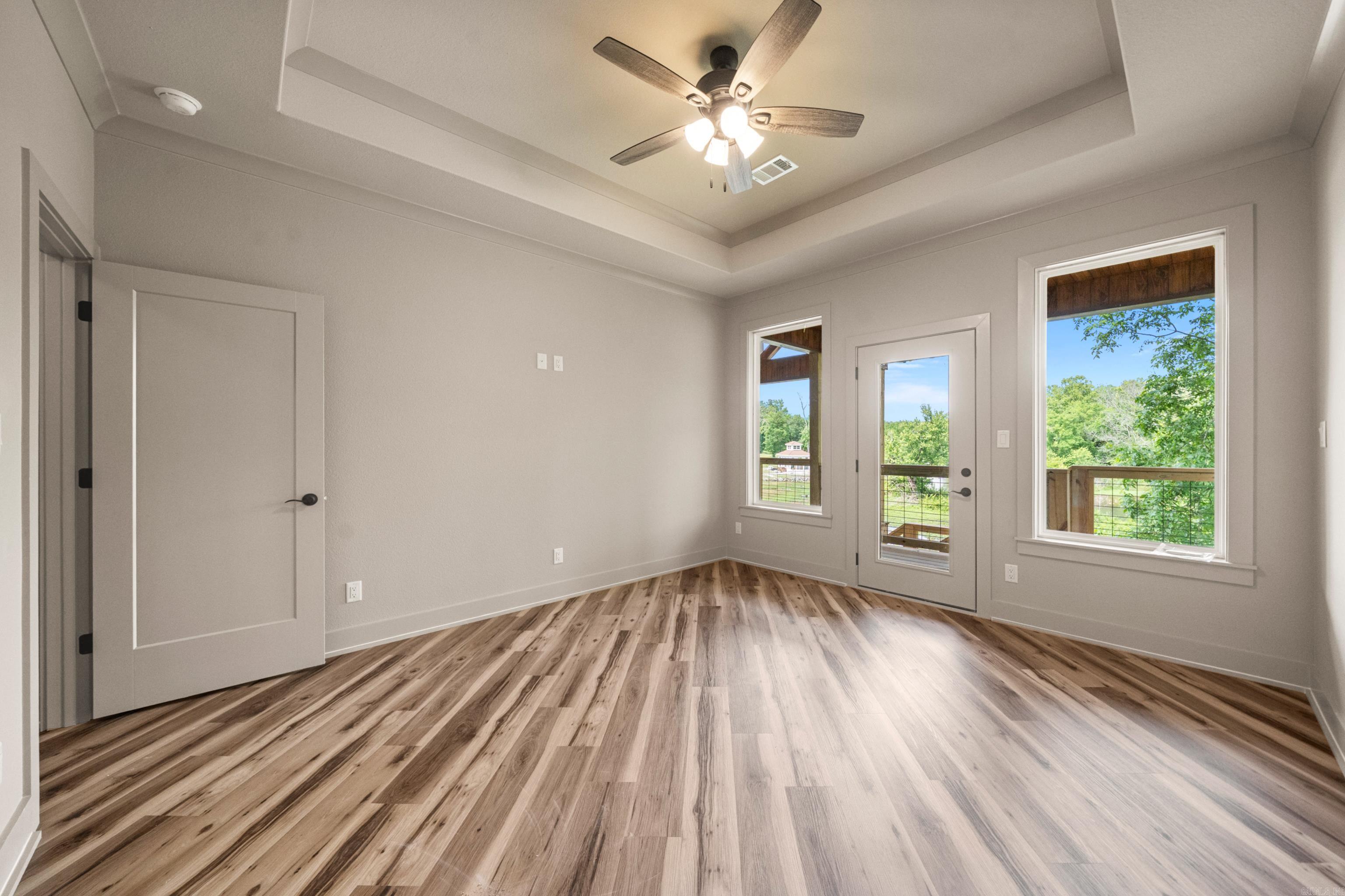 BERROWS, LAKE HAMILTON - Residential