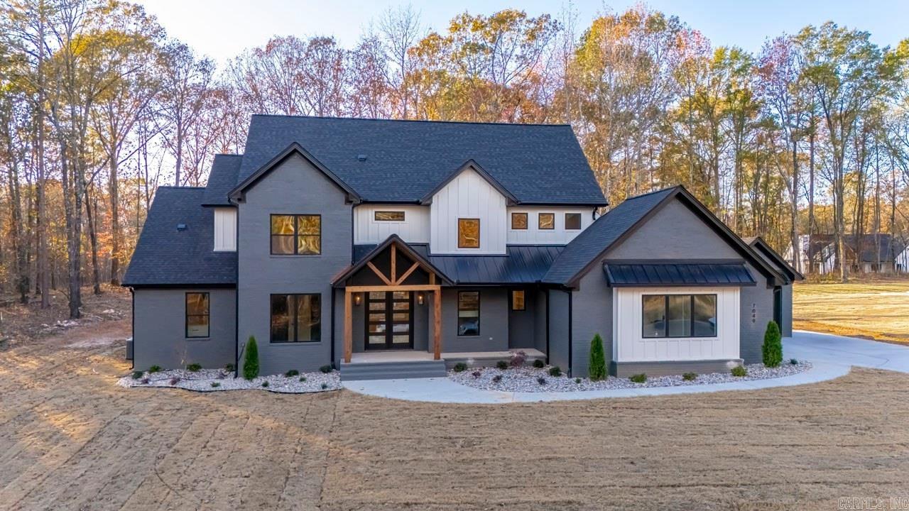 HAZEL OAK - Residential