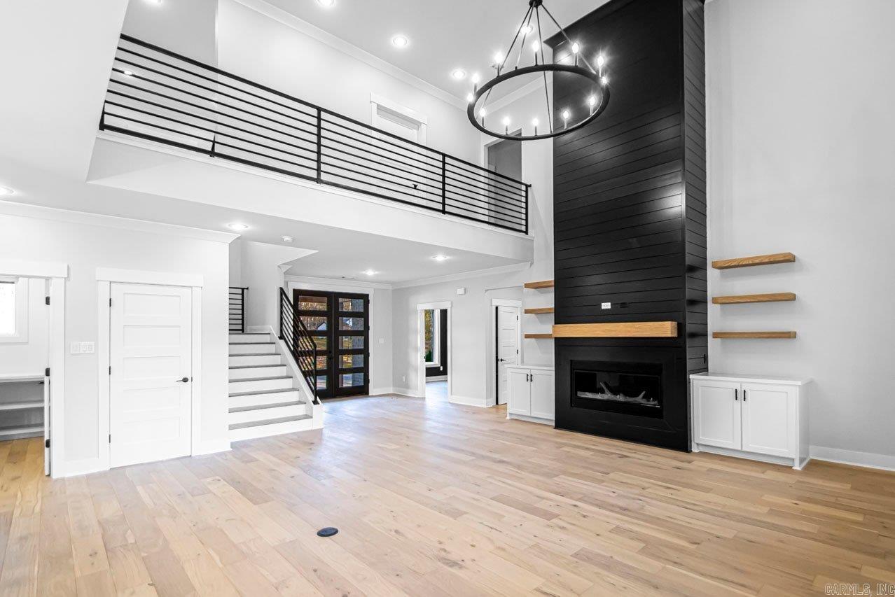 HAZEL OAK - Residential