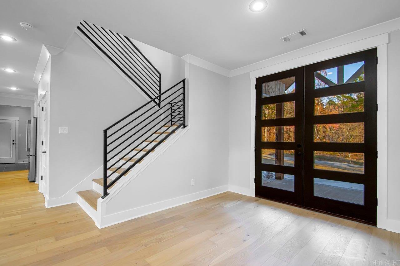 HAZEL OAK - Residential
