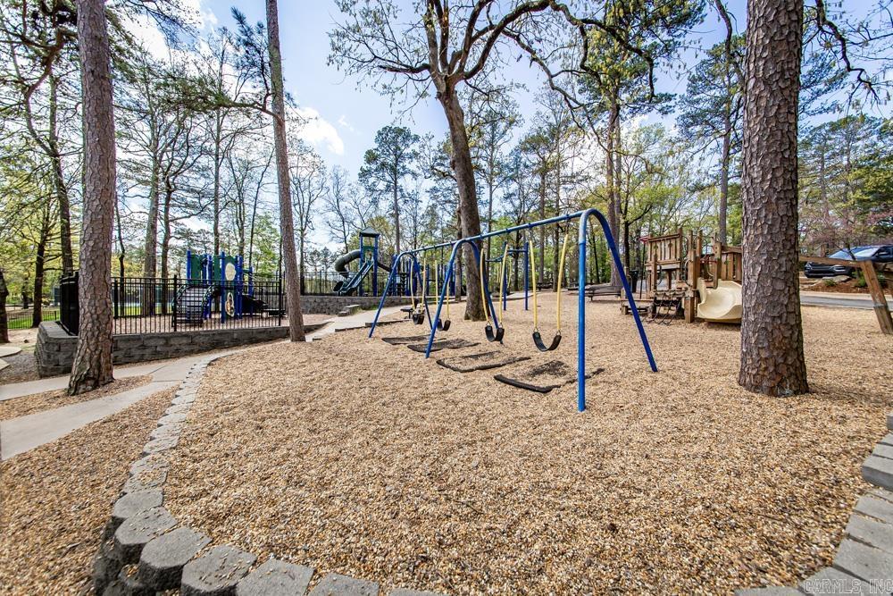 ST CHARLES ADDN - Residential