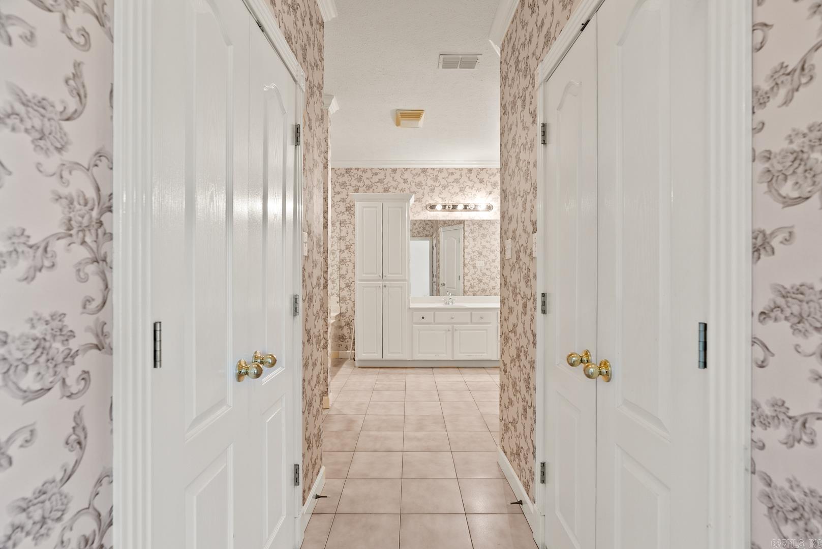 Quail Hollow - Residential