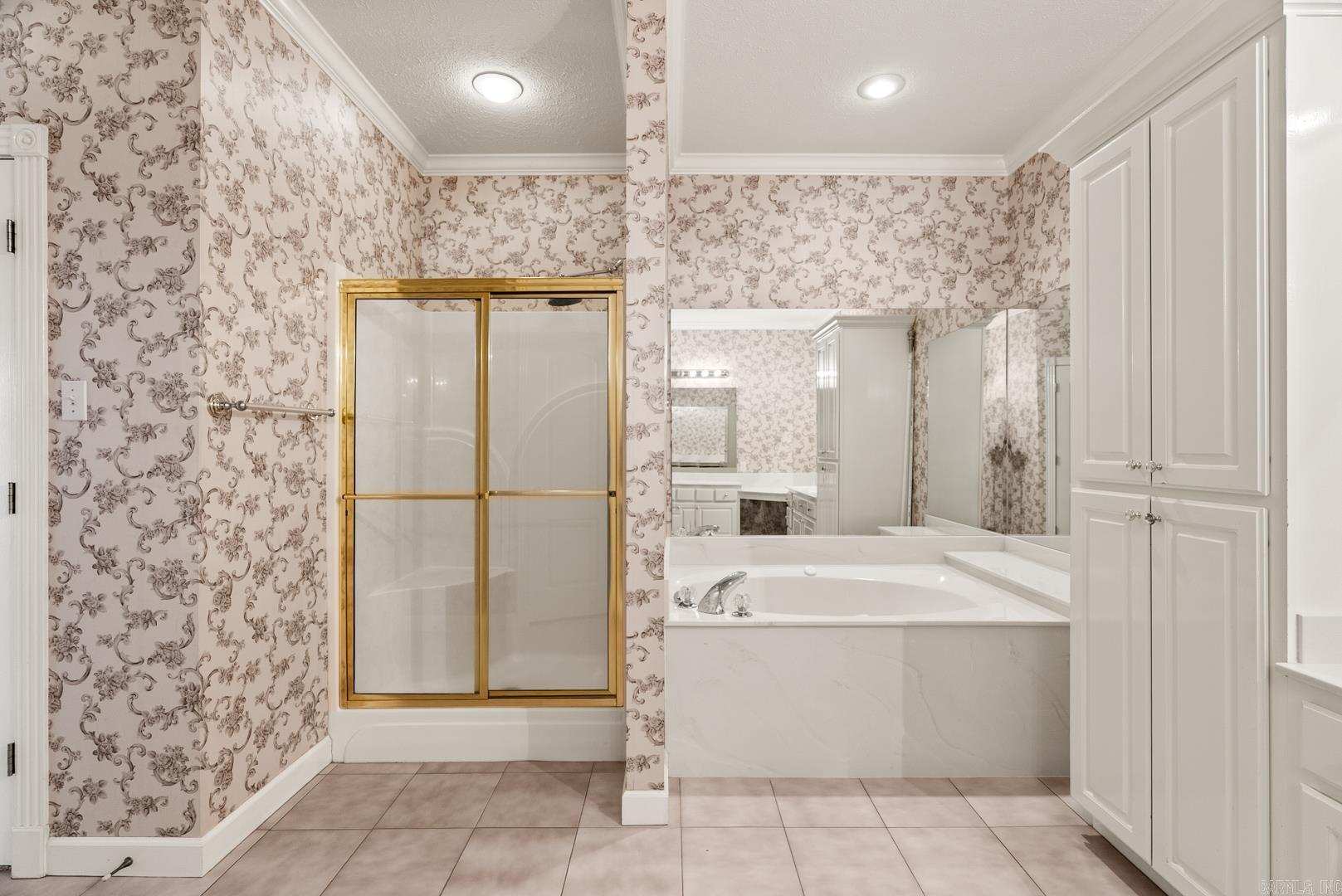 Quail Hollow - Residential