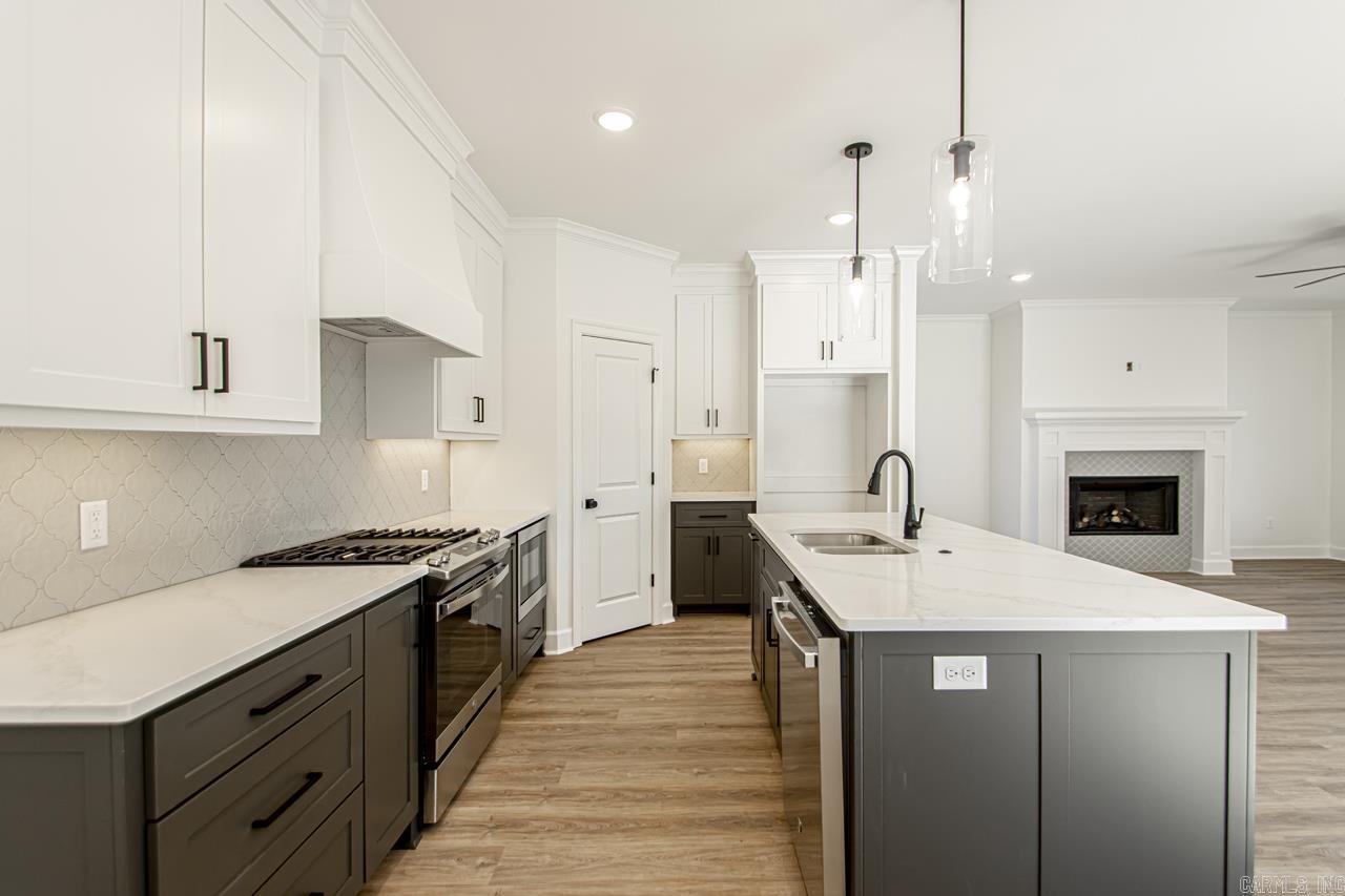 NORTHSHORE RIDGE - Residential