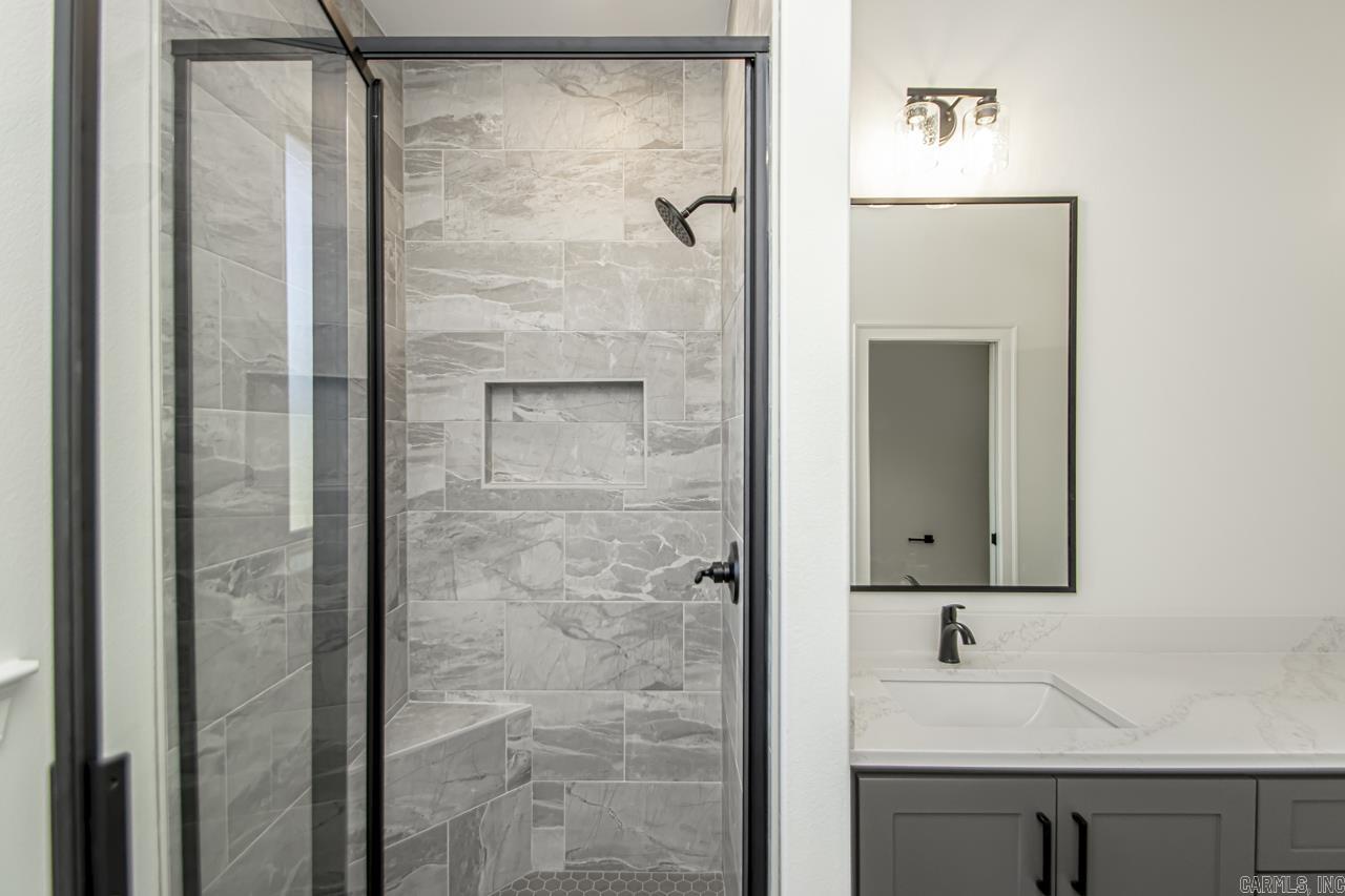 NORTHSHORE RIDGE - Residential