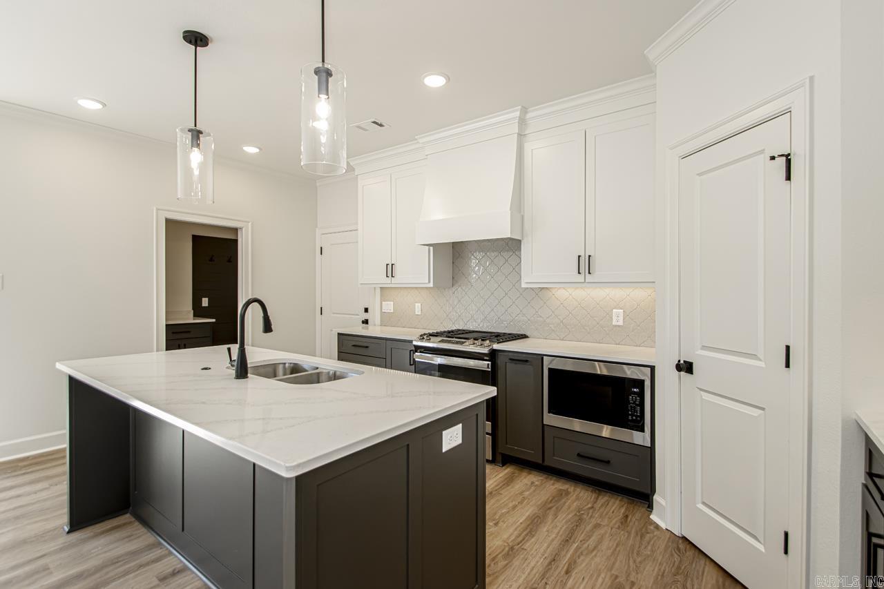 NORTHSHORE RIDGE - Residential