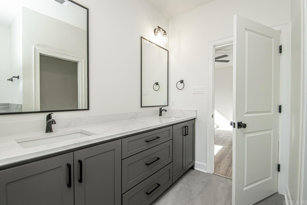 NORTHSHORE RIDGE - Residential