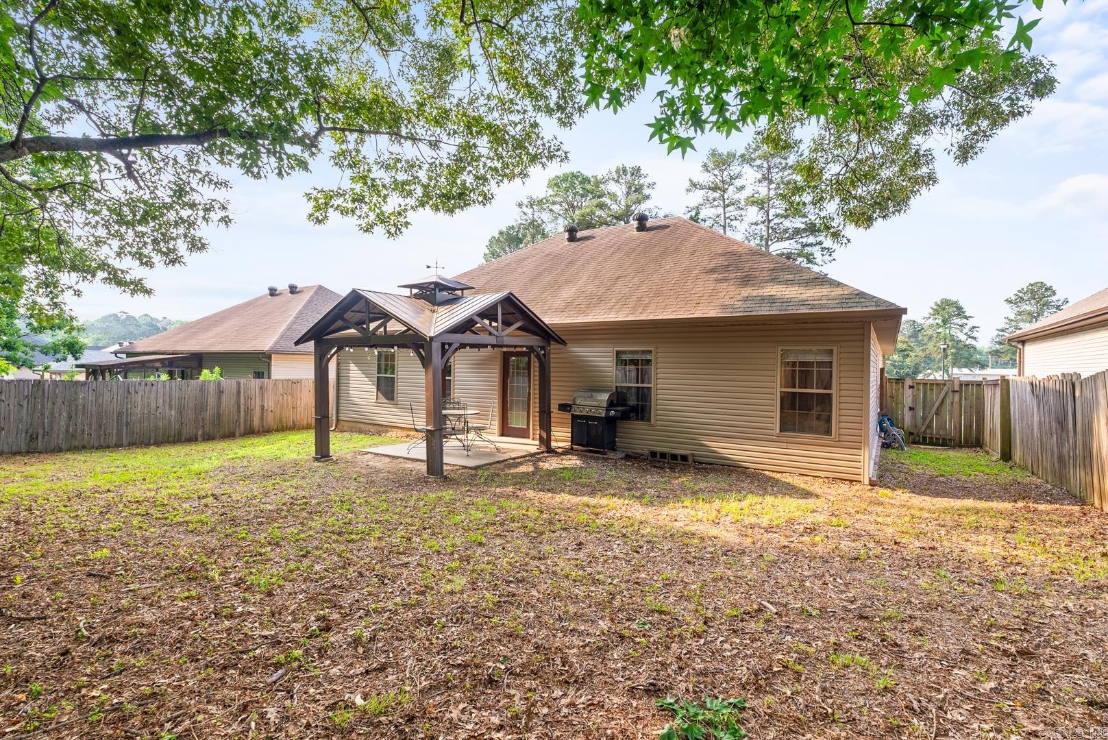 Ponds Edge - Residential