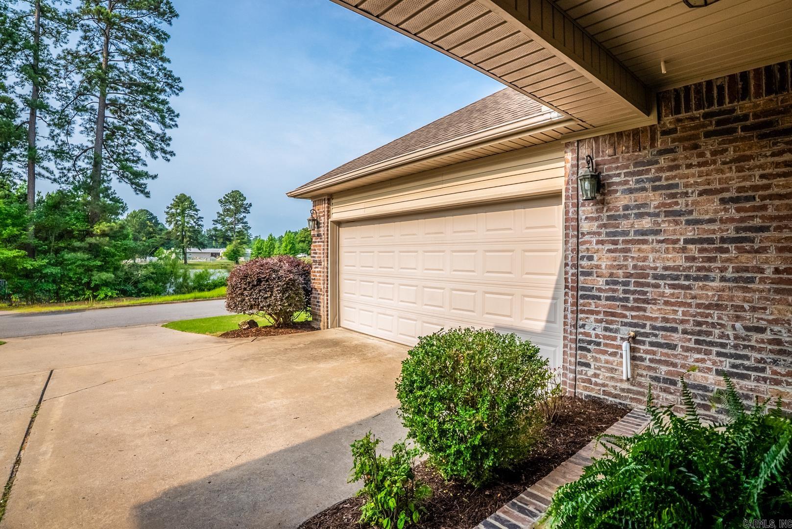 Ponds Edge - Residential