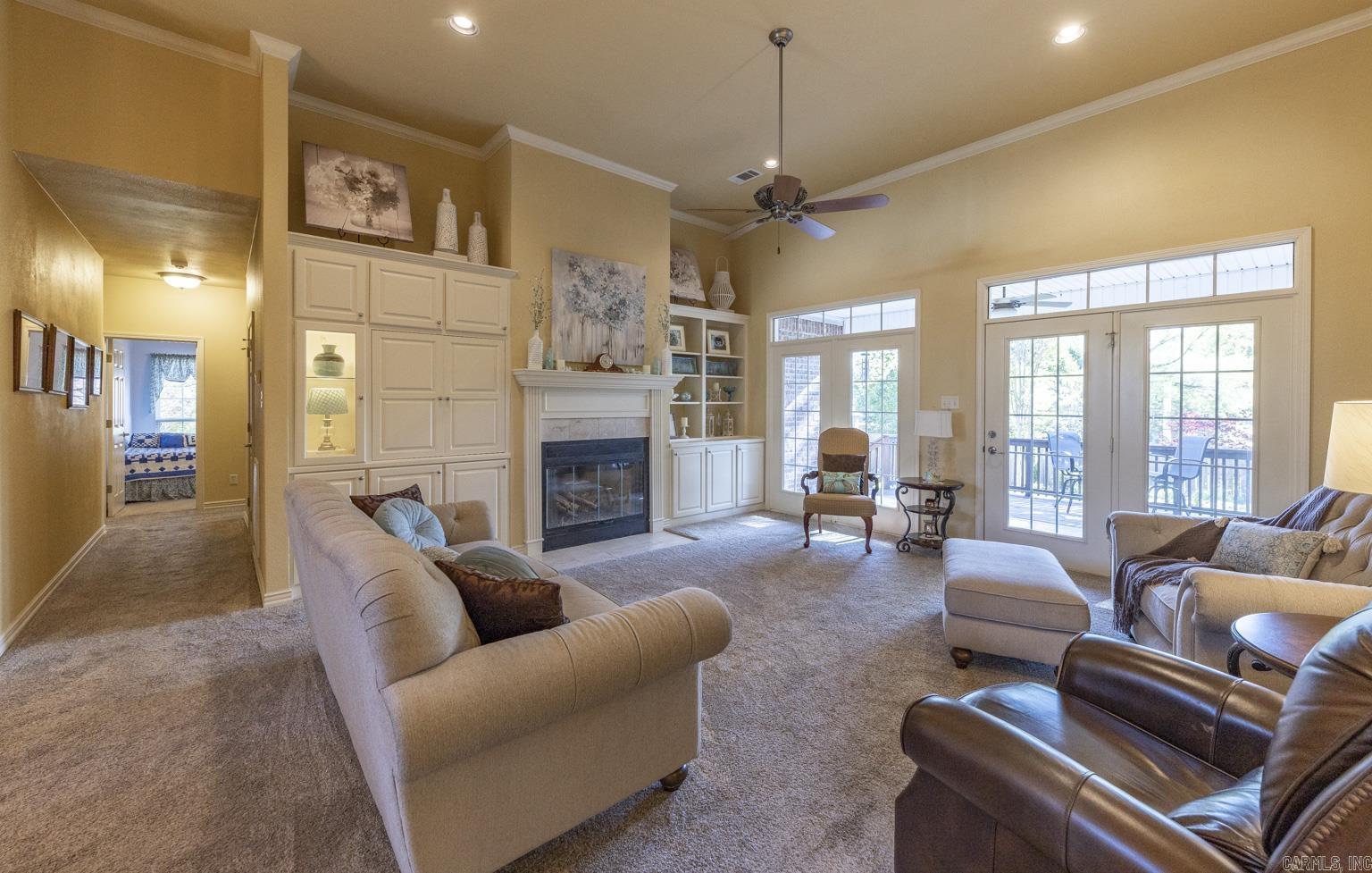 WESTPOINTE - Residential