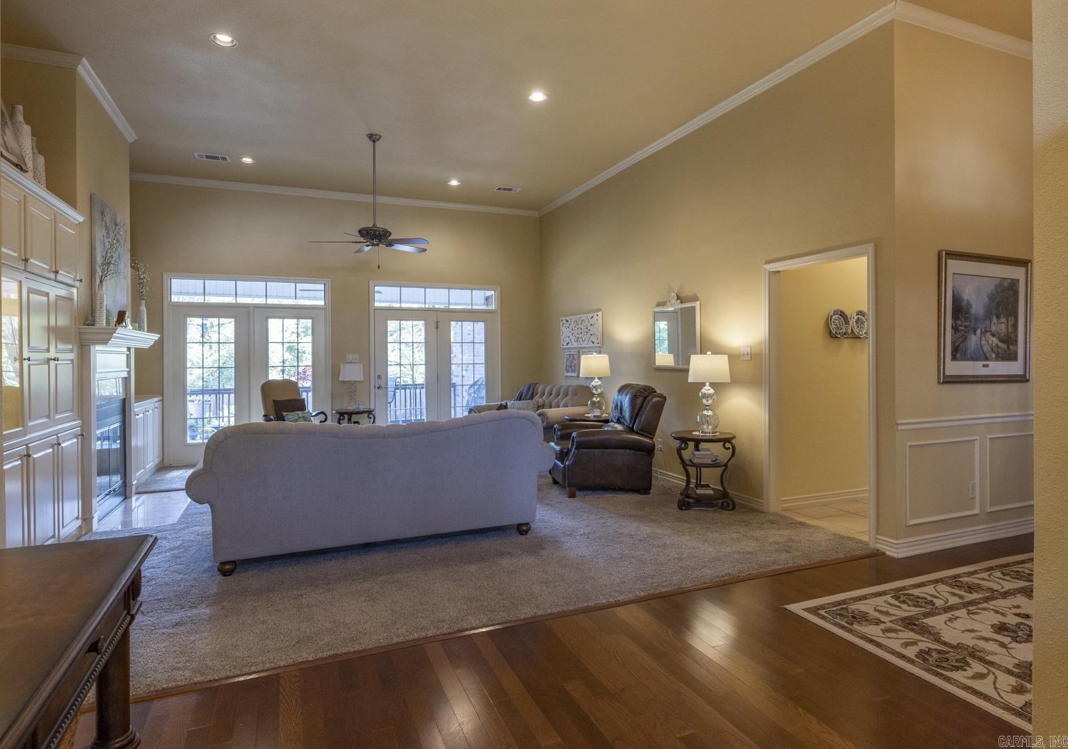 WESTPOINTE - Residential