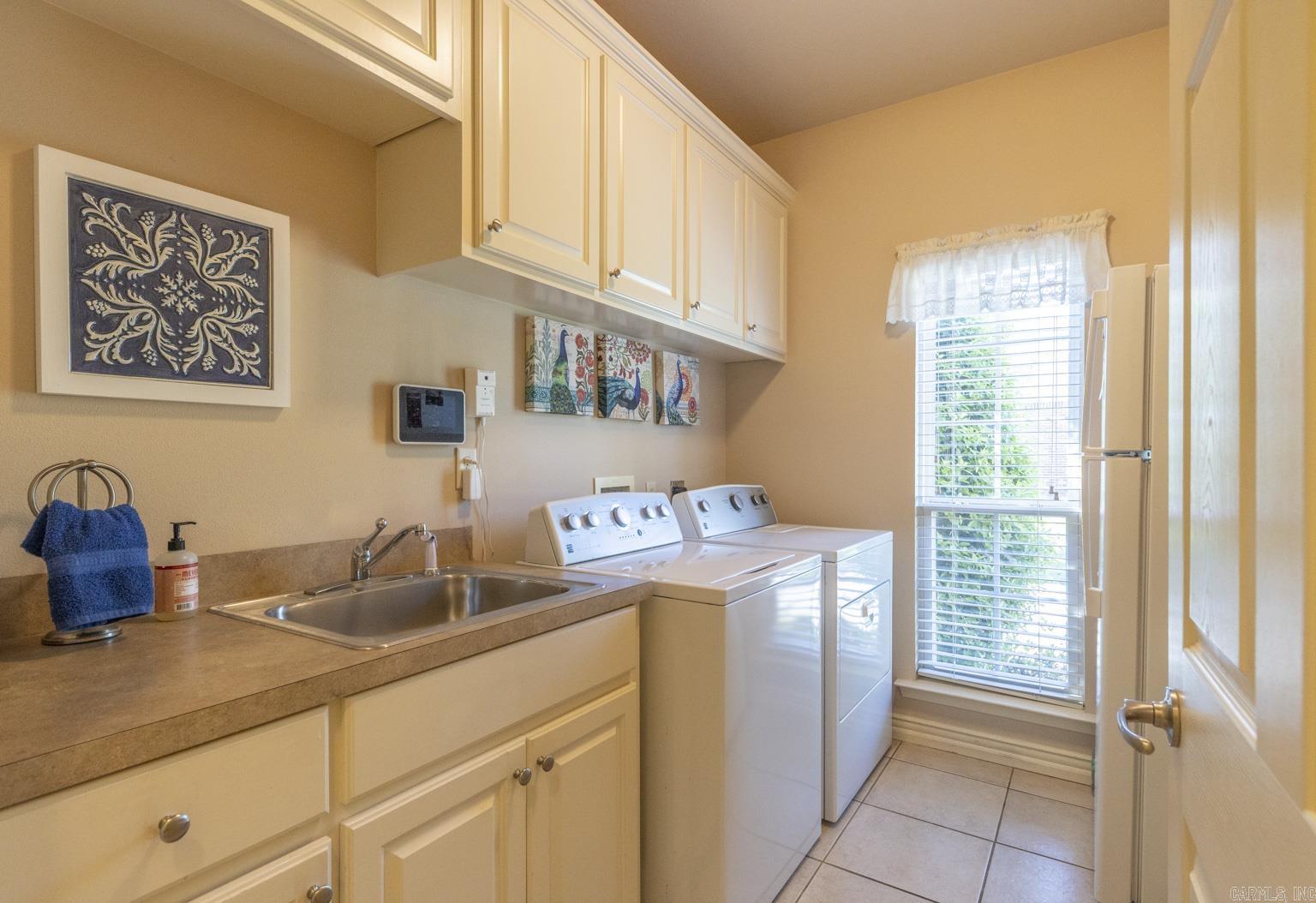 WESTPOINTE - Residential