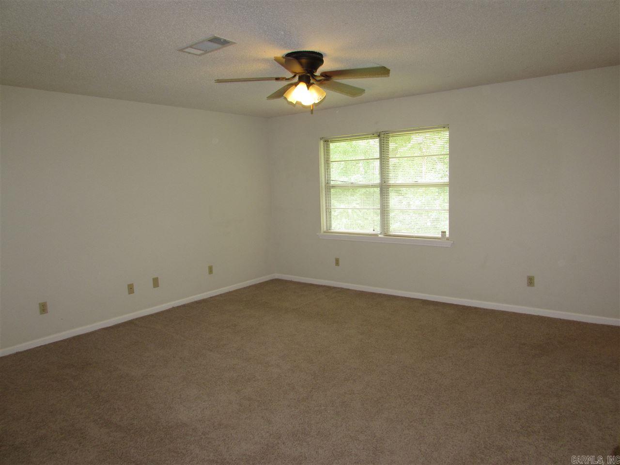 PINE GROVE - Residential