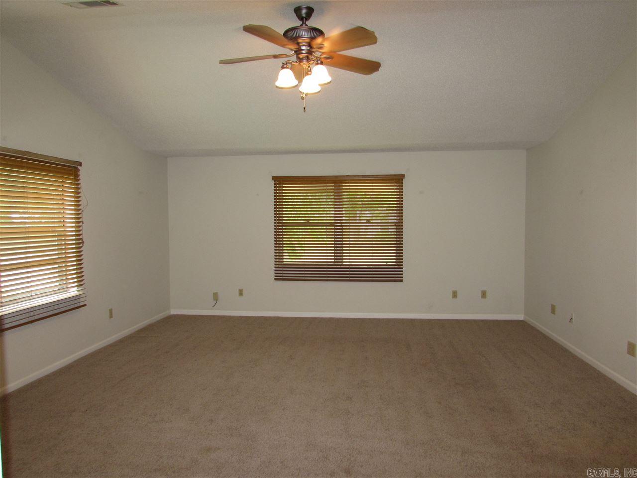 PINE GROVE - Residential