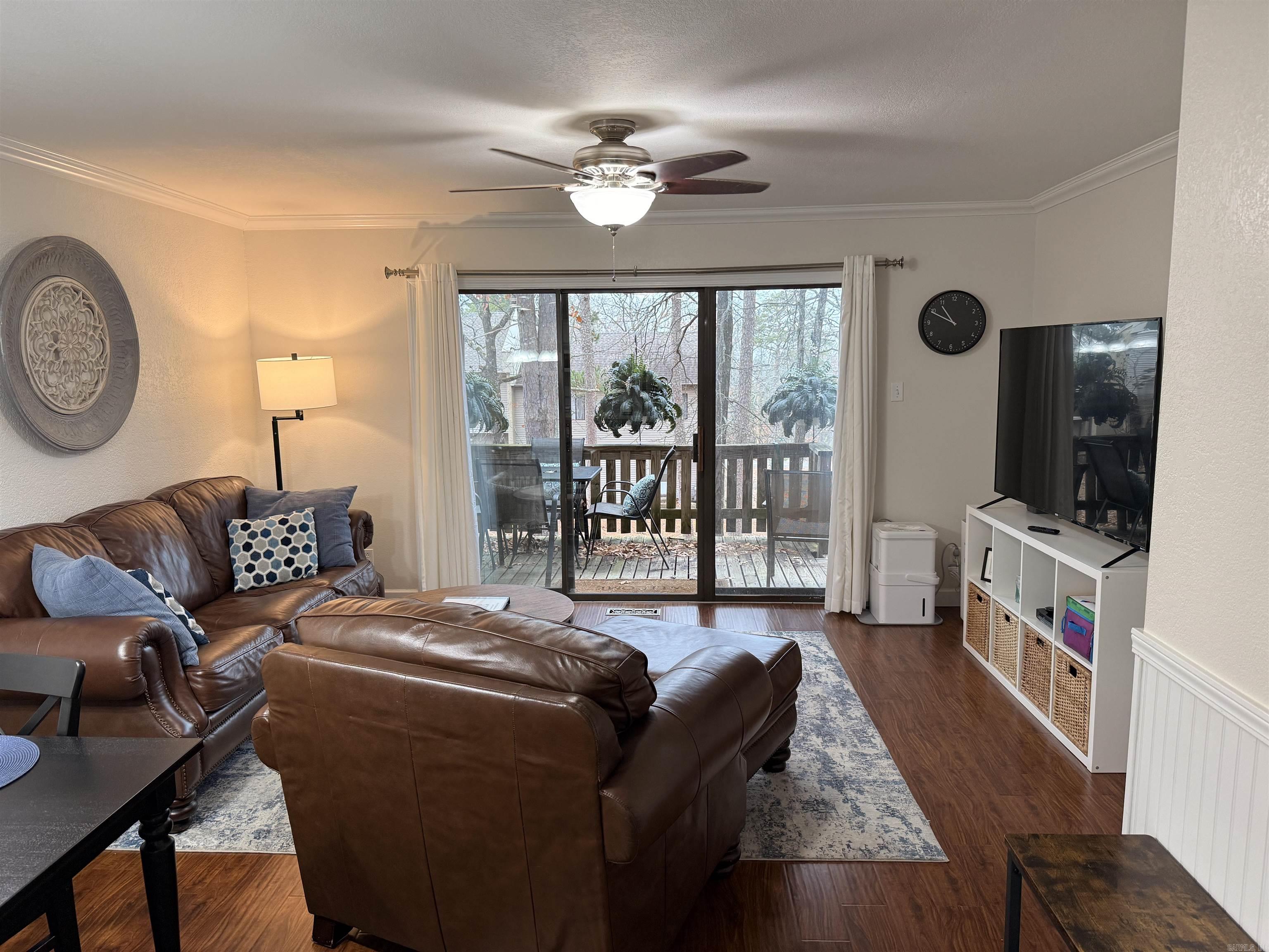 CHELSEA GLADE CONDO - Residential