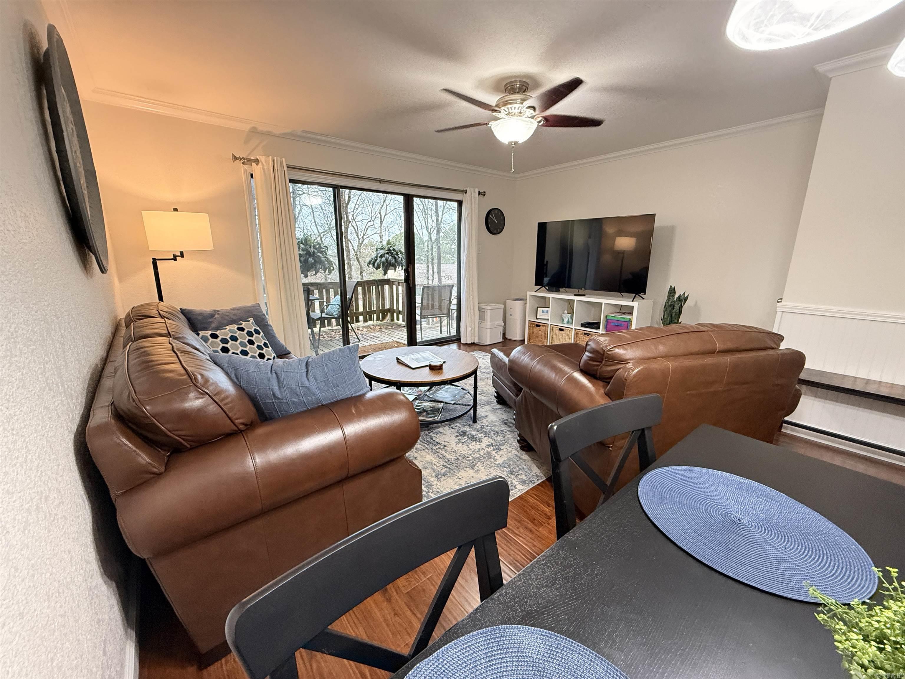 CHELSEA GLADE CONDO - Residential