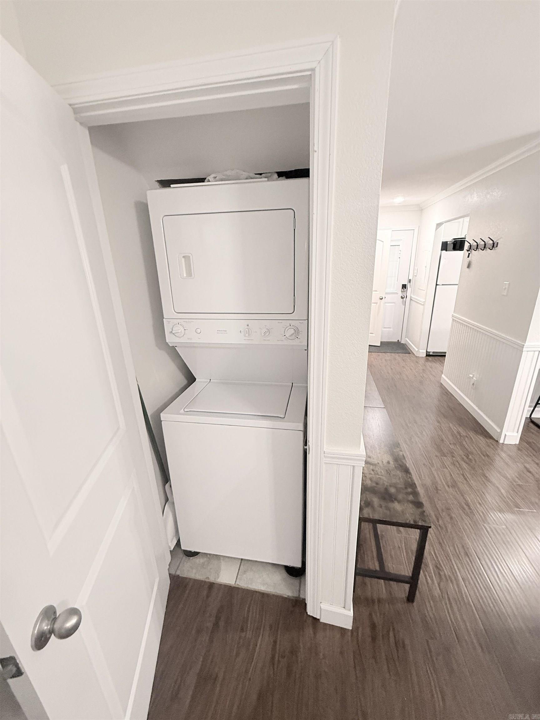 CHELSEA GLADE CONDO - Residential