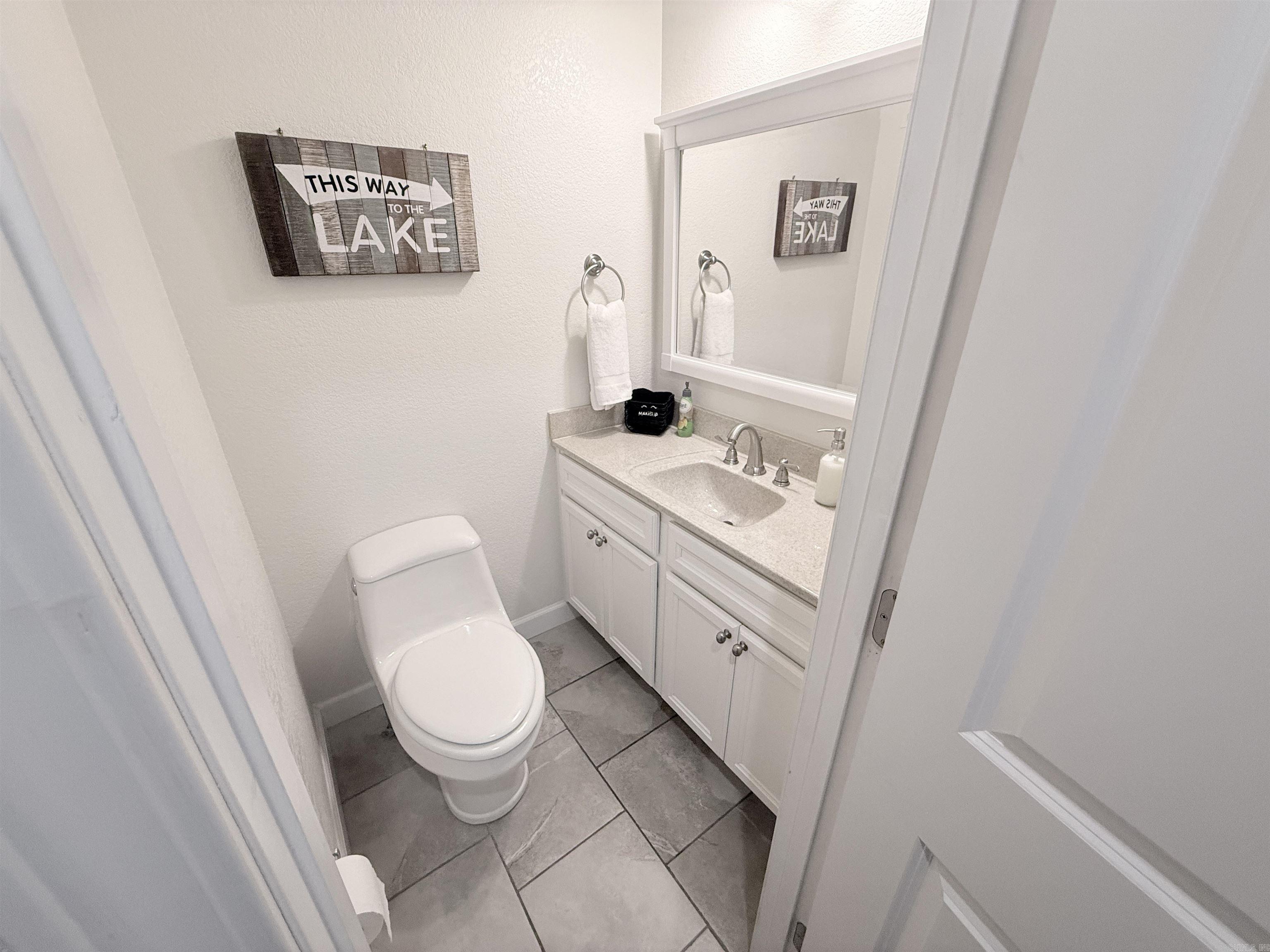 CHELSEA GLADE CONDO - Residential