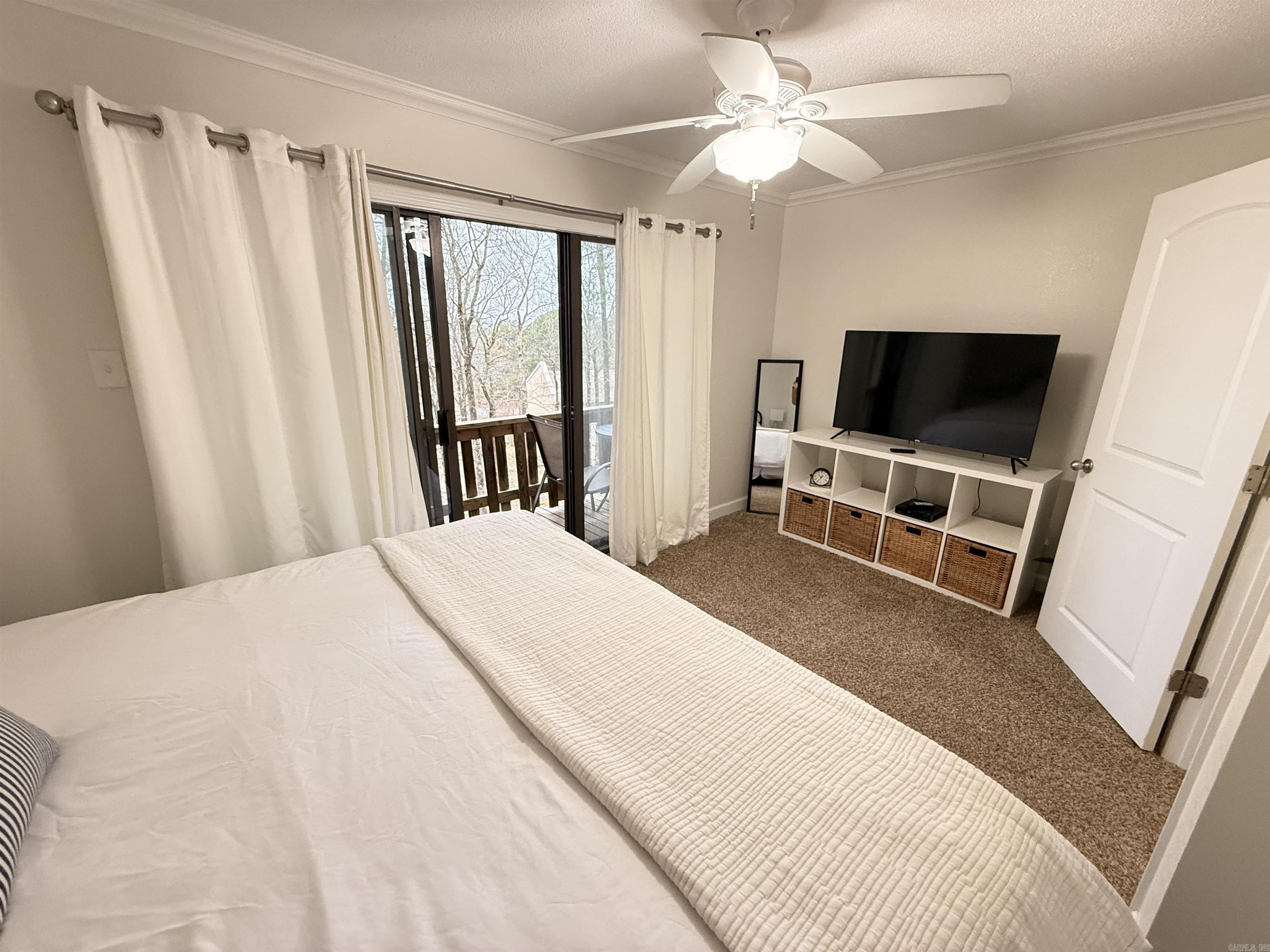 CHELSEA GLADE CONDO - Residential