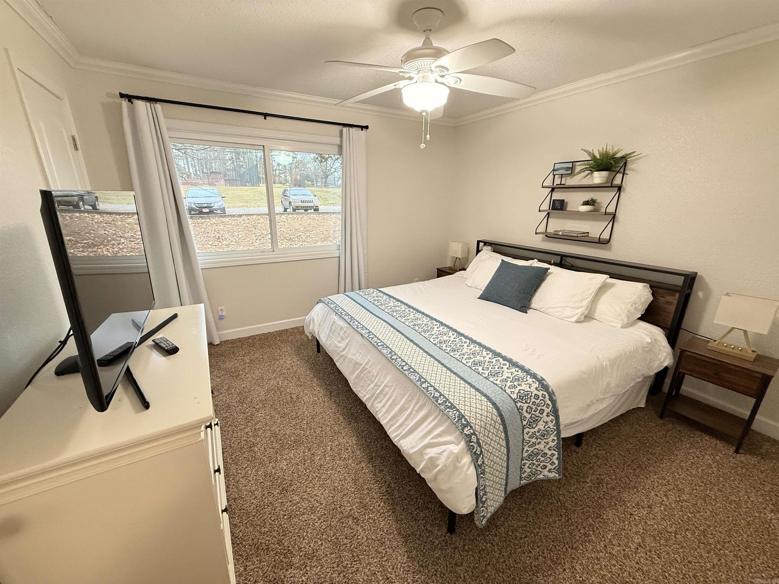 CHELSEA GLADE CONDO - Residential