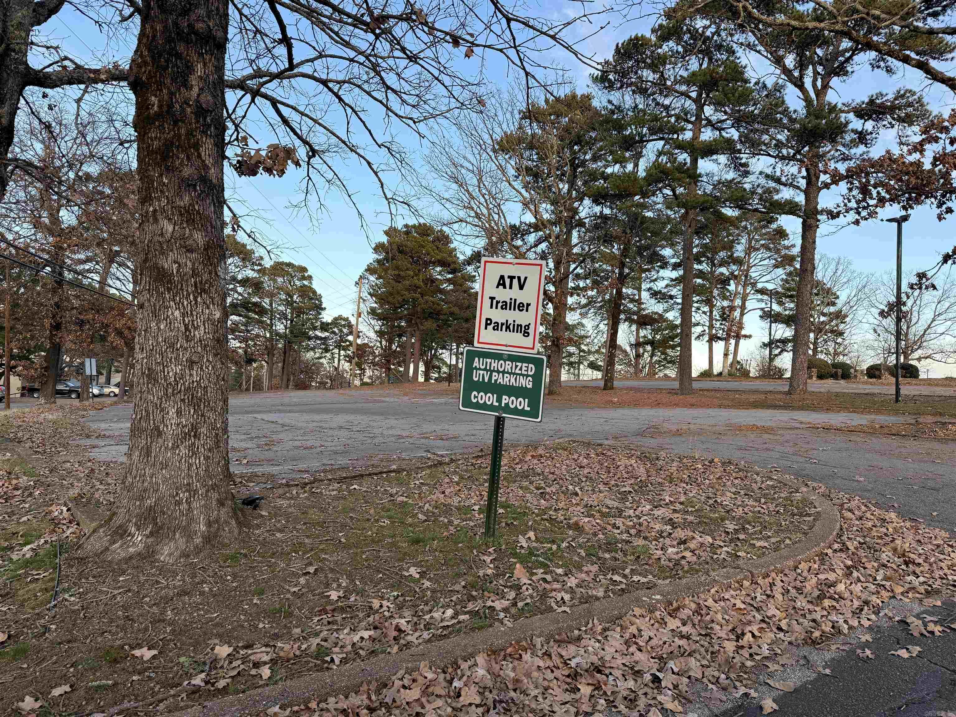 CHELSEA GLADE CONDO - Residential