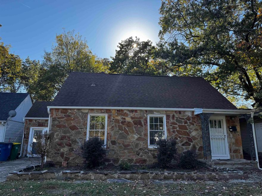 Located in the Historic Park Hill district. At a walking distance from the renowned Old Mill. Original stone, architectural work, built in 1920. This home has preserved its antiquity, yet has been completely updated with the latest modern amenities. Including, beautiful new hardwood flooring. State of the art lighting throughout the home. Both bathrooms have been completely remodeled. Brand new everything, including toilets, tub, shower heads, sinks etc. This house is listed as a 3 bedroom but has 2 extra rooms, which can be used as you please, whether it’s another bedroom or a home office. This house counts with a strong HVAC system with brand new air ducts throughout the home. This house has all brand new  plumbing and electrical systems up to date/code. This house also counts with a deck in the backyard with beautiful views. The property runs down all the way down to a gorgeous creek .Idlewild park, which counts with a tennis court is at a walking distance as well as are the beautiful lakes which count with a walking trail.The location is perfect, you are in very close proximity to I-40 and right around the corner from JFK Blvd. This home is close to everything you need.