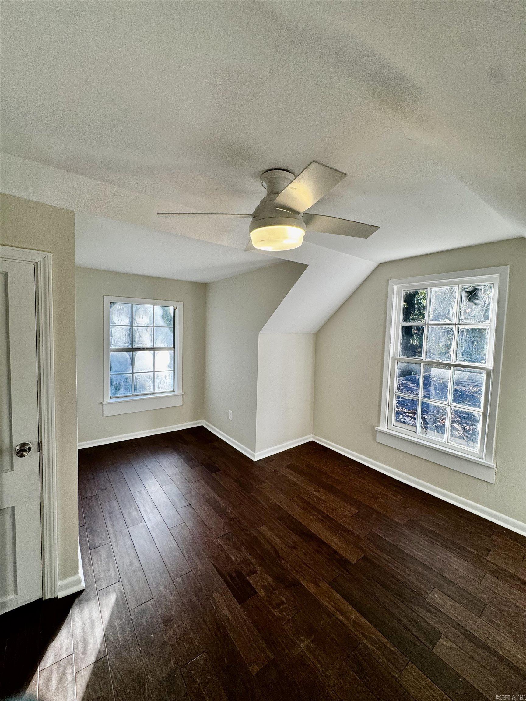 PARK HILL - Residential