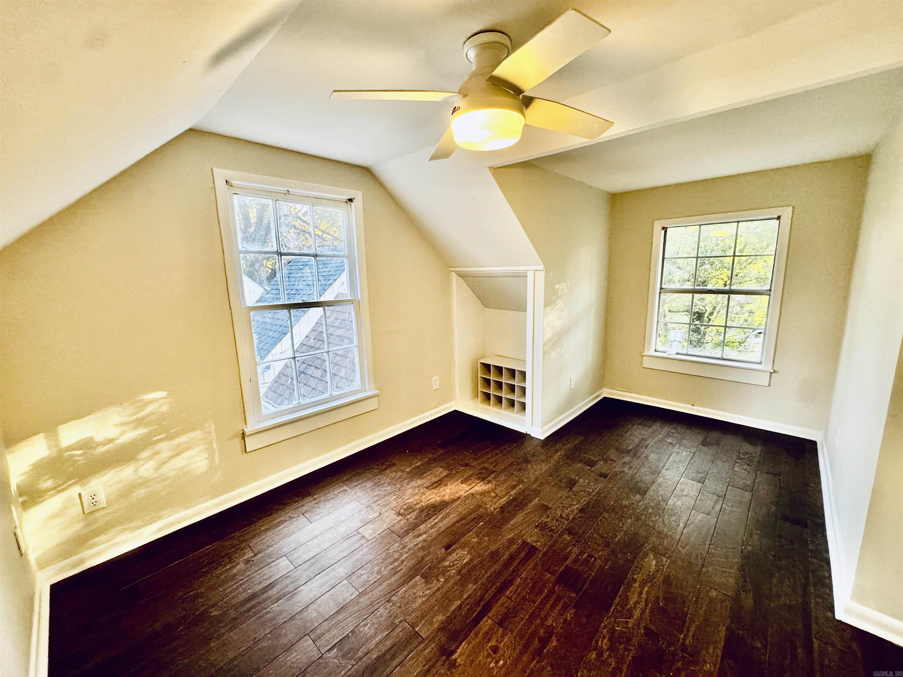 PARK HILL - Residential