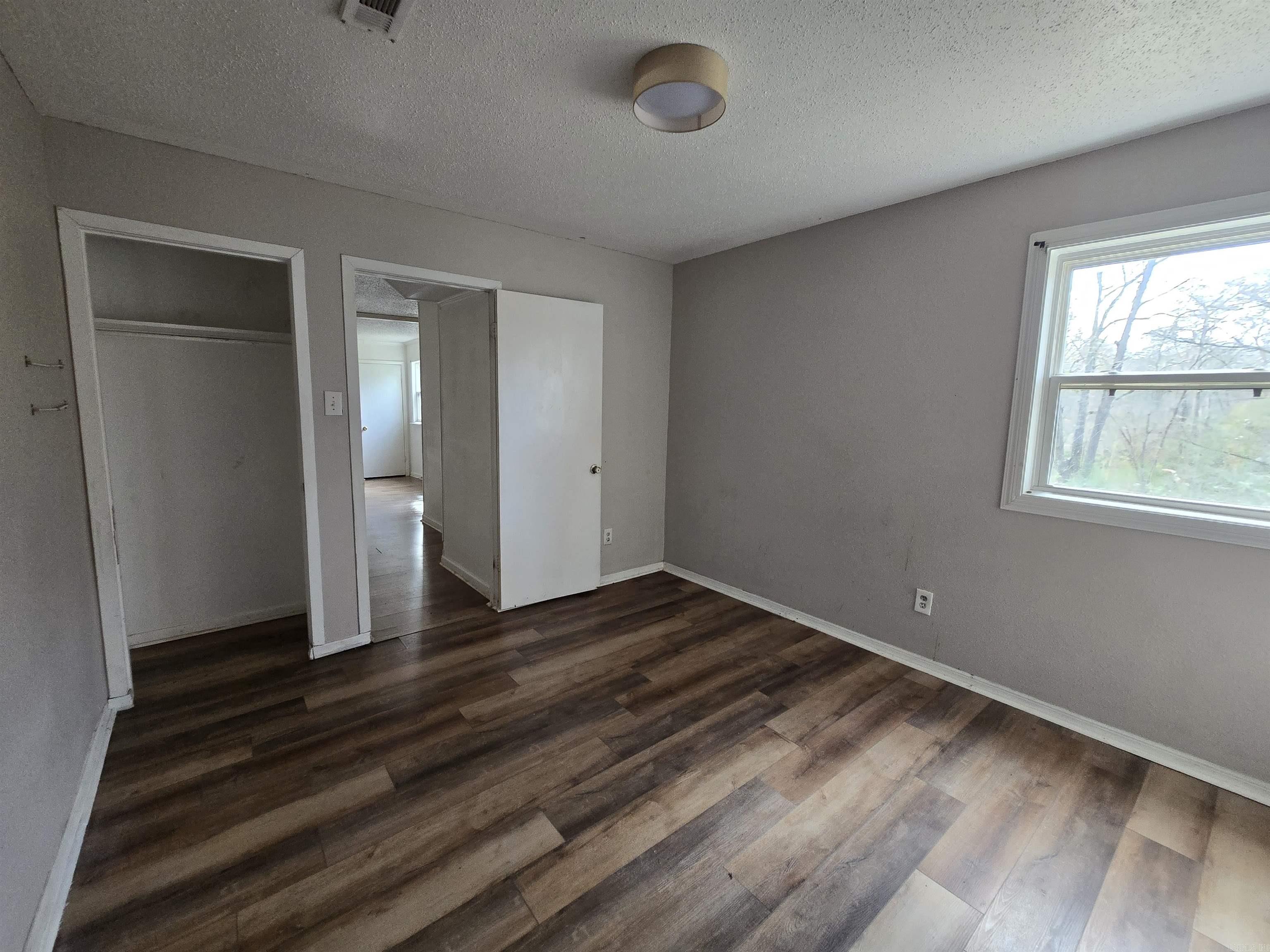 BROOKWOOD ADDN - Residential