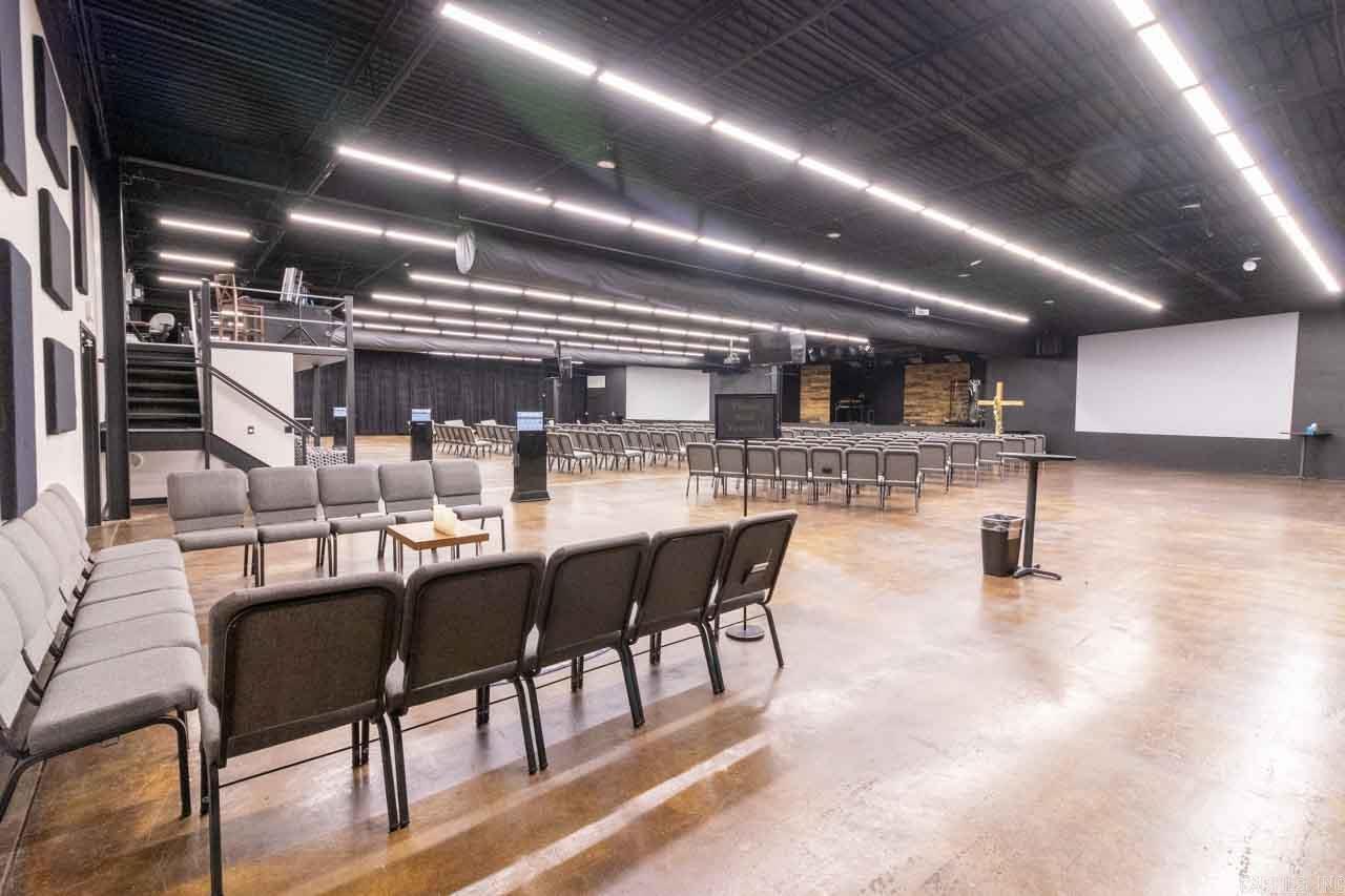 Cabot City Area - Commercial Sale