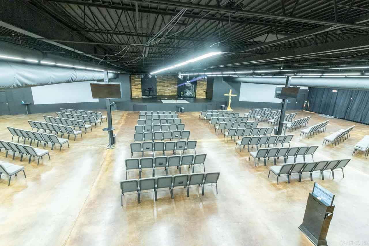 Cabot City Area - Commercial Sale