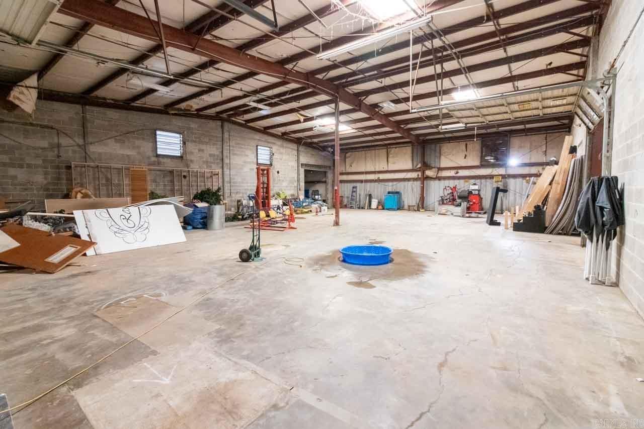 Cabot City Area - Commercial Sale