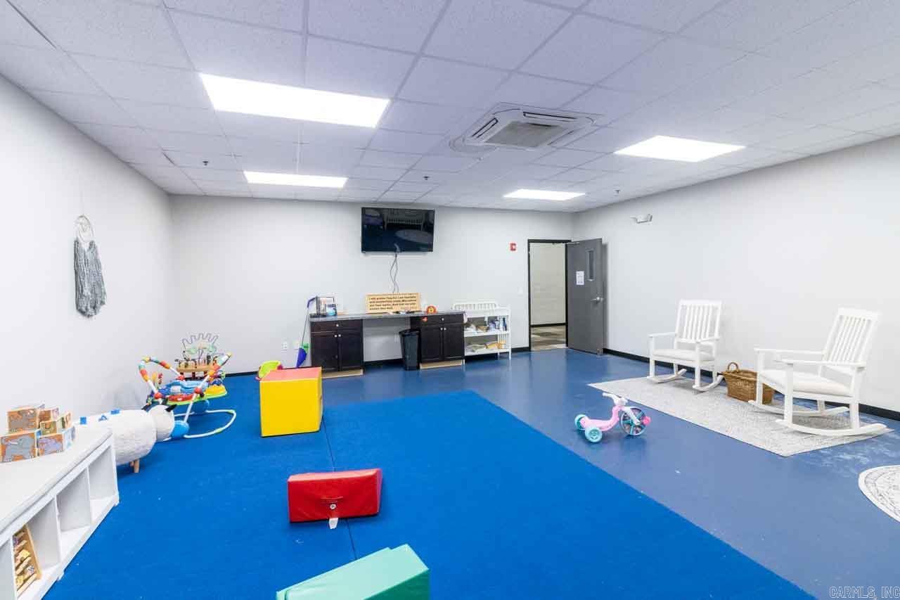 Cabot City Area - Commercial Sale