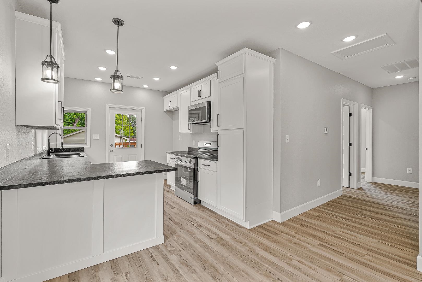 Pruetts 3rd - Residential