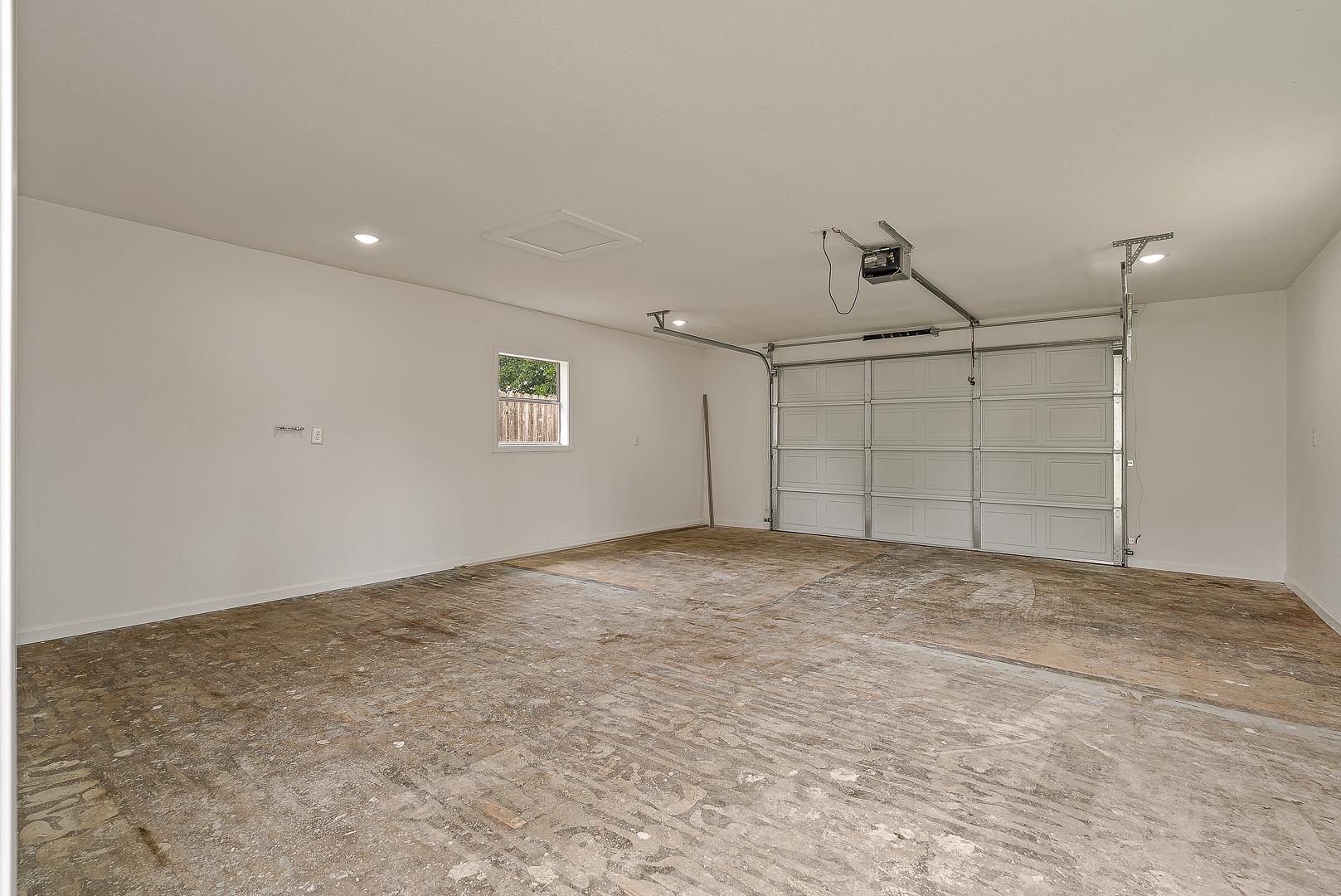 Pruetts 3rd - Residential