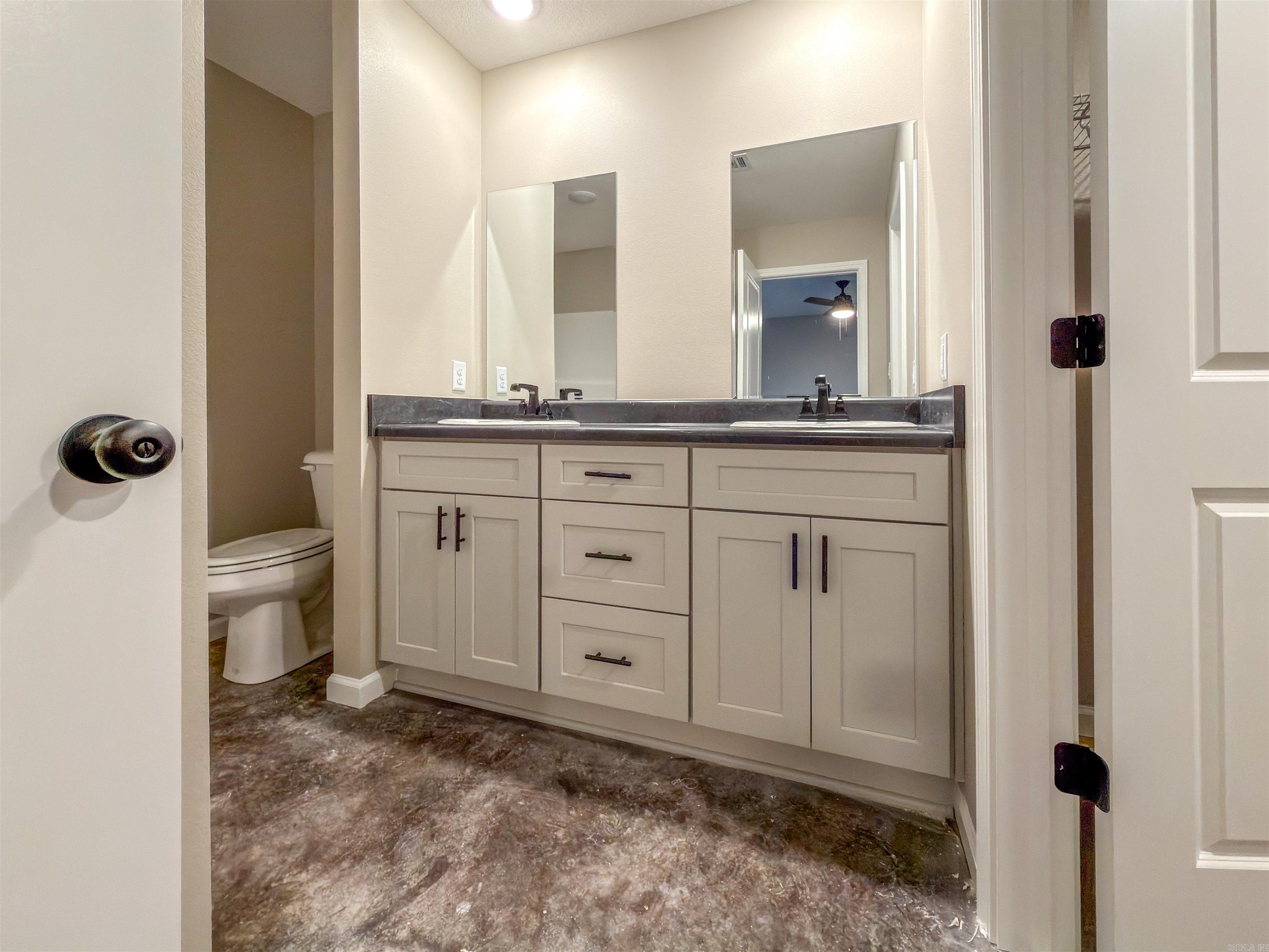 LAKEWOOD - Residential