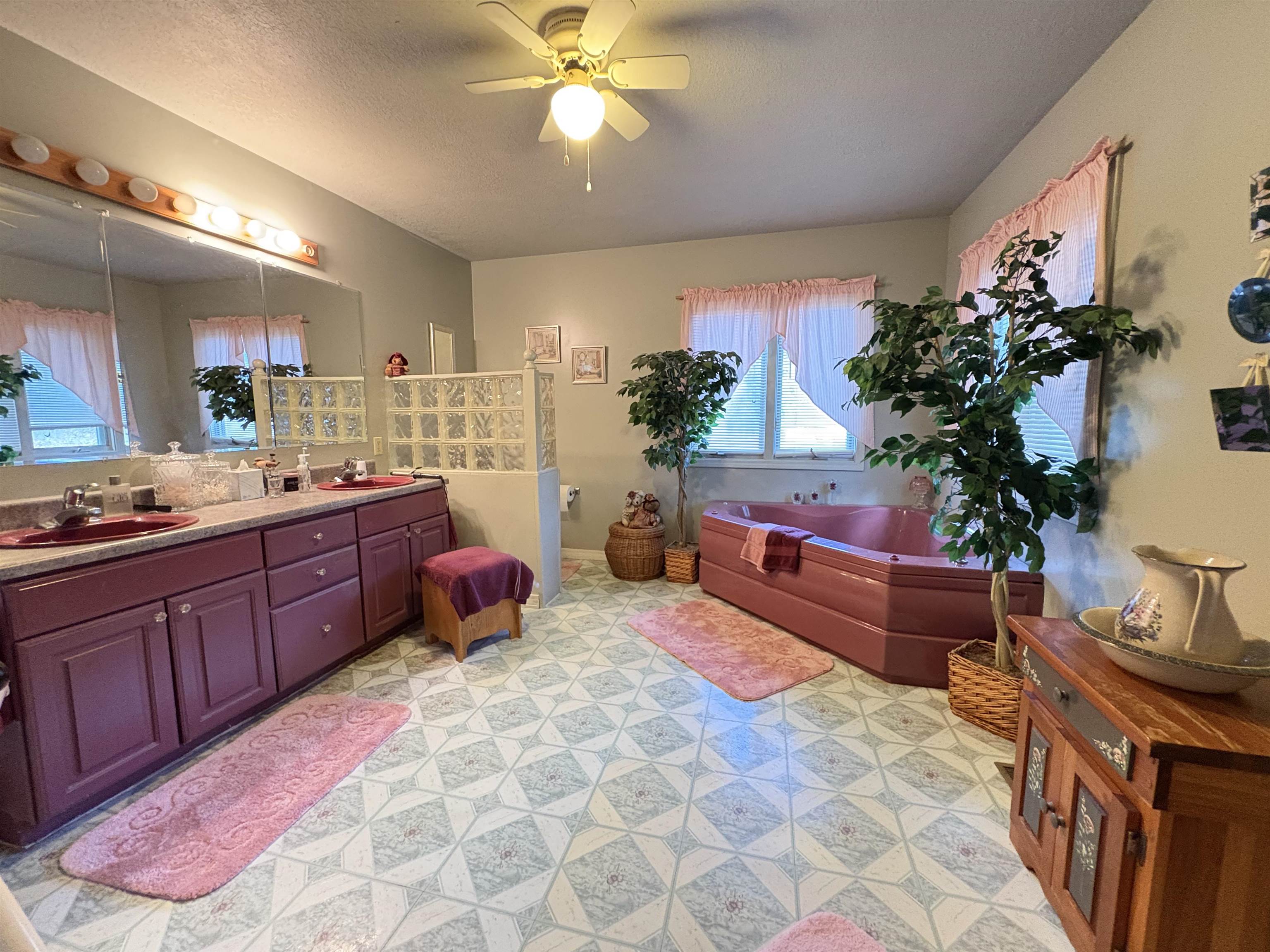 GSCHWEND ADDN - Residential