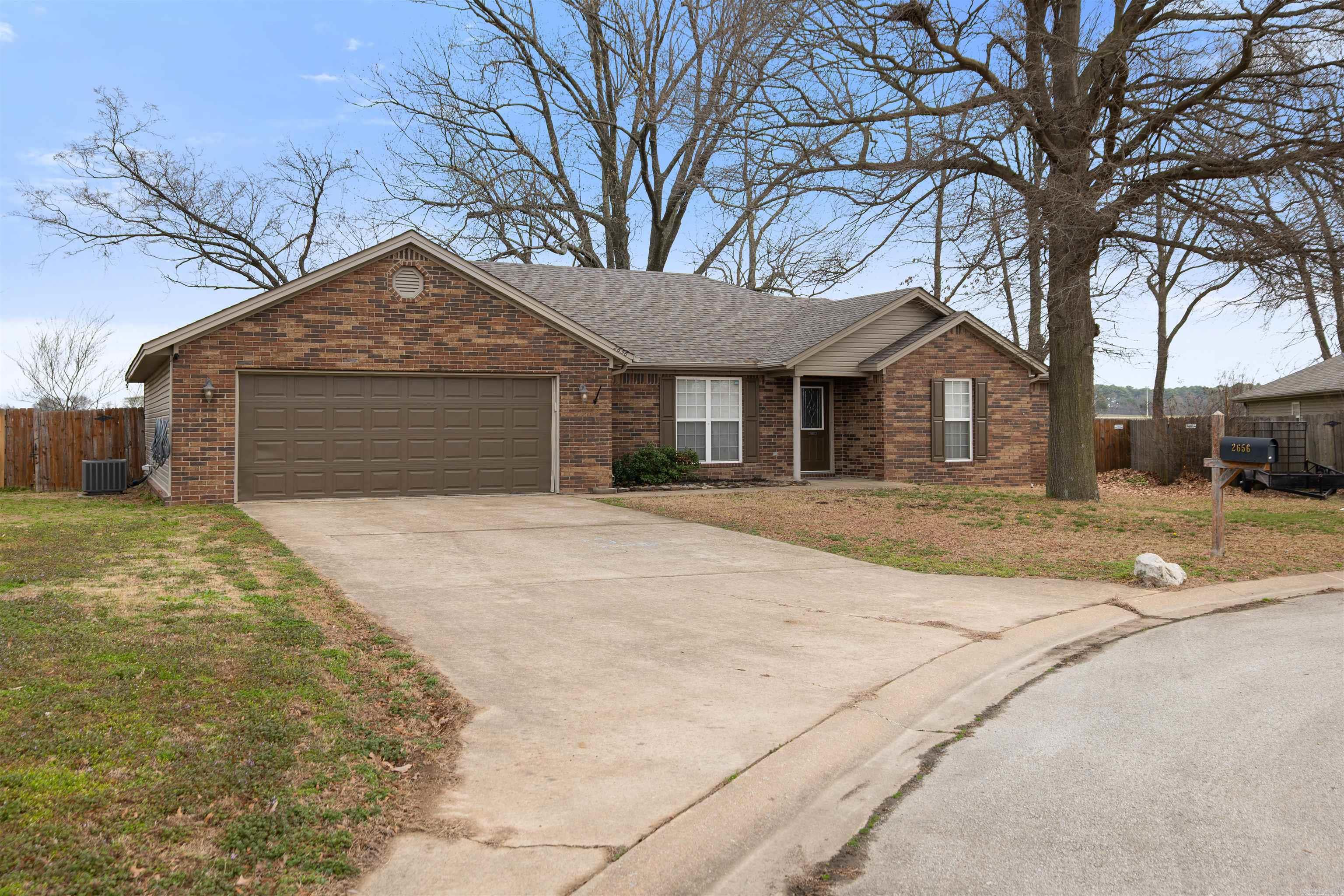 WINDSOR LANDING - Residential