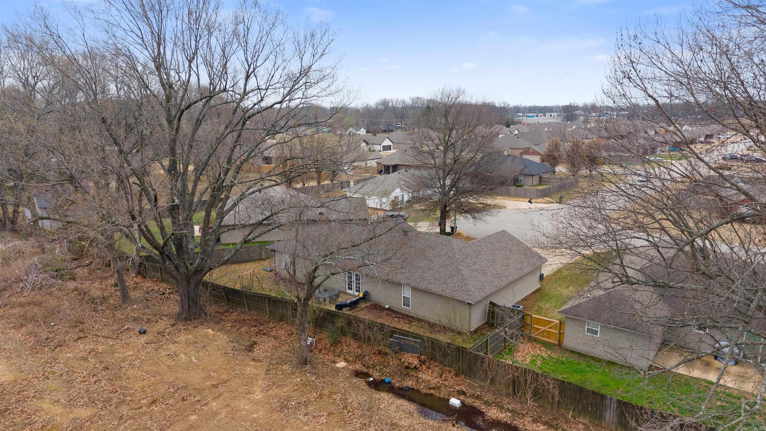 WINDSOR LANDING - Residential