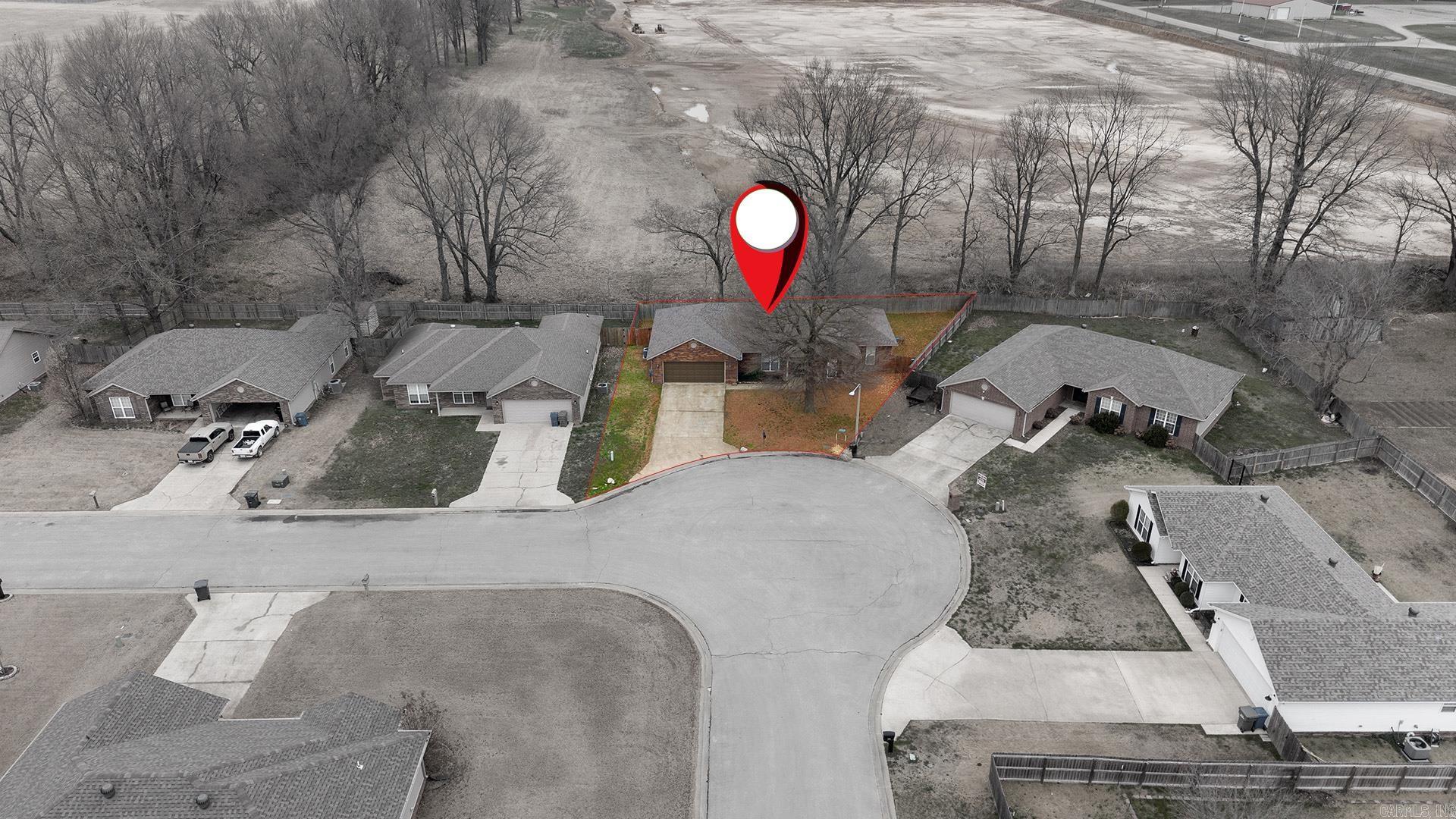 WINDSOR LANDING - Residential