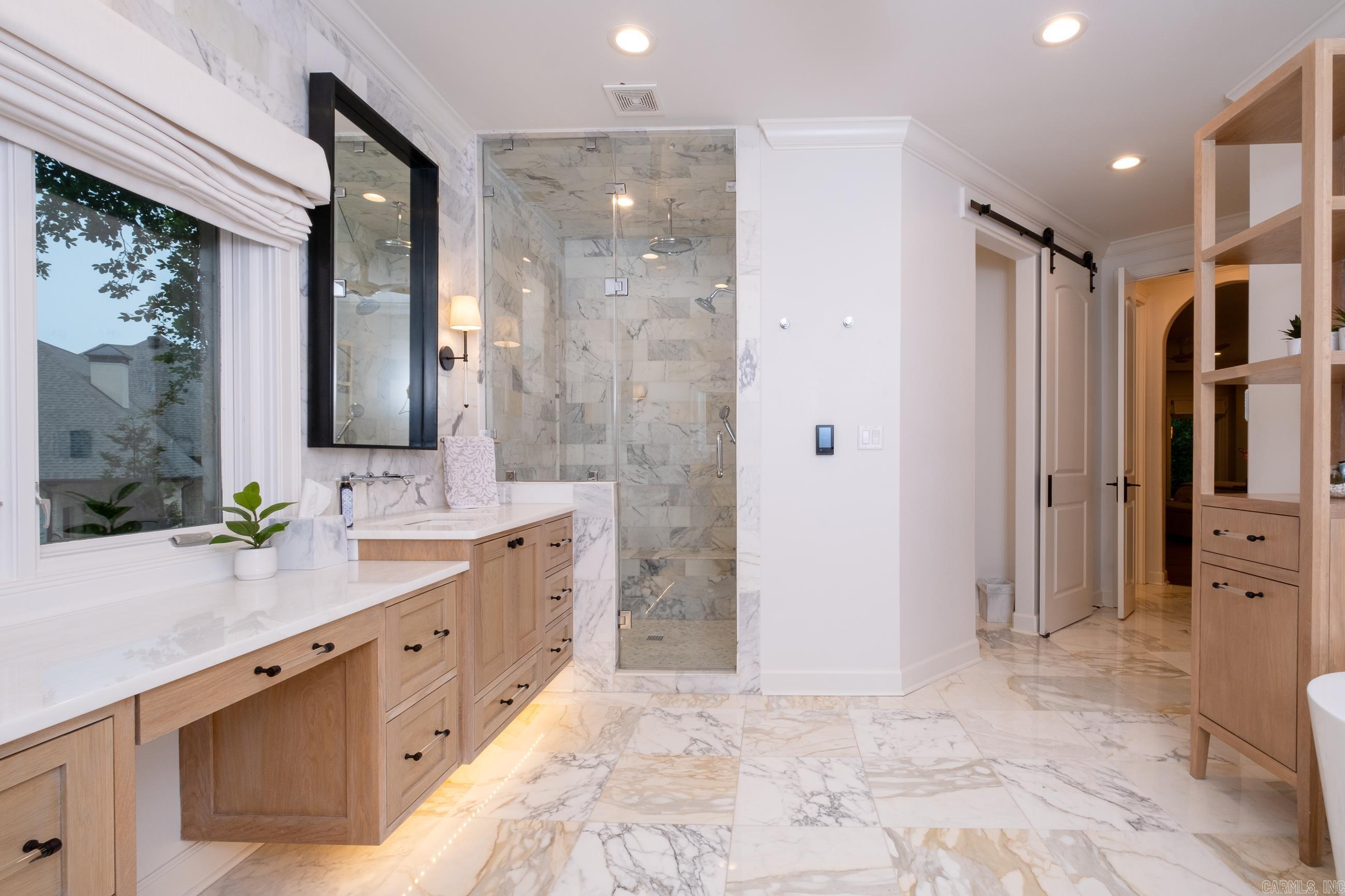 CHENAL VALLEY SOLOGNE CIRCLE - Residential