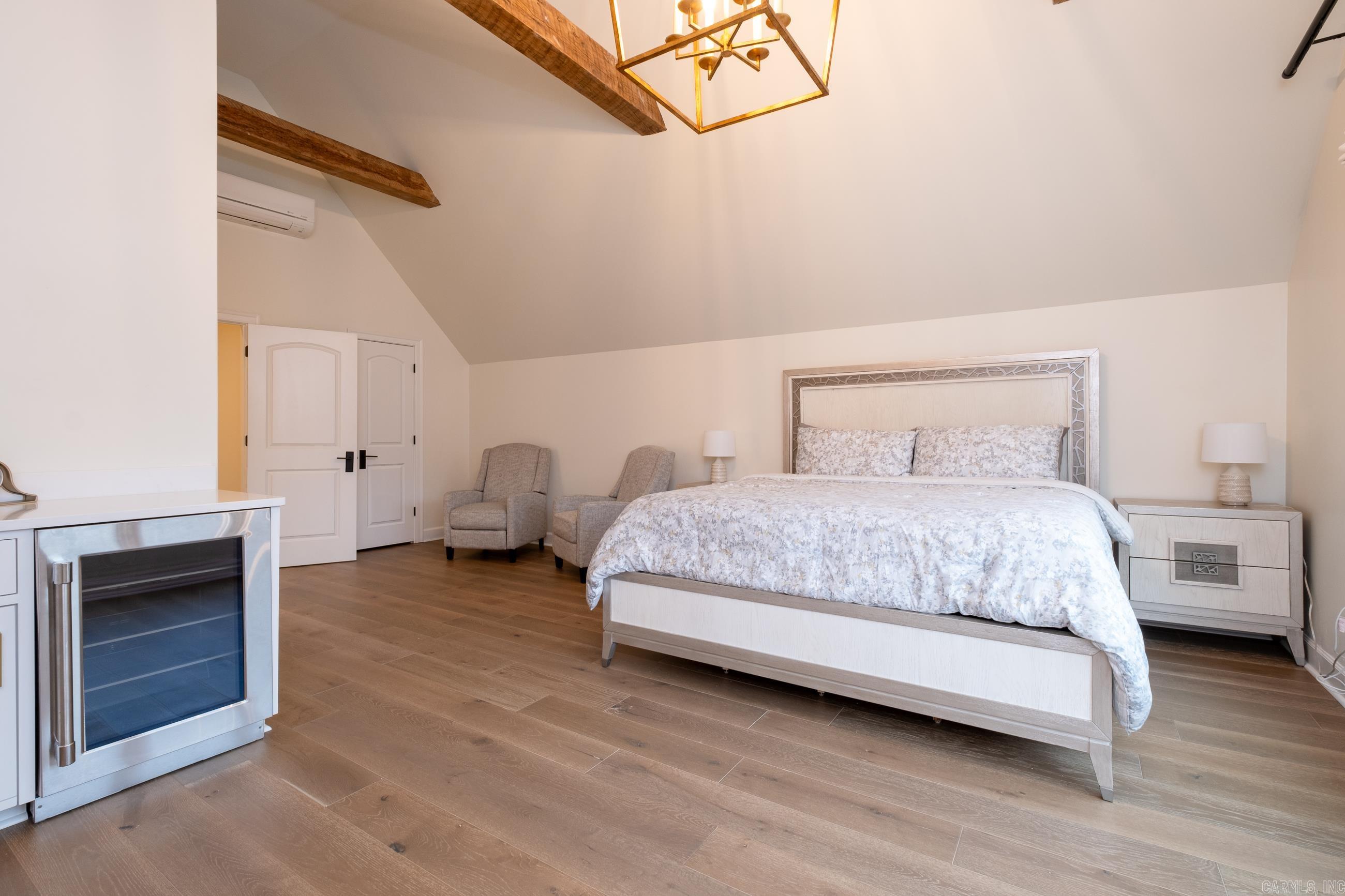 CHENAL VALLEY SOLOGNE CIRCLE - Residential