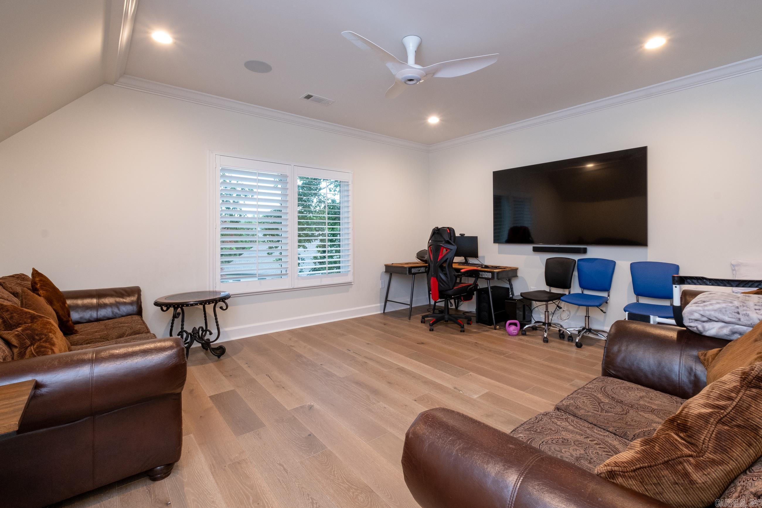 CHENAL VALLEY SOLOGNE CIRCLE - Residential