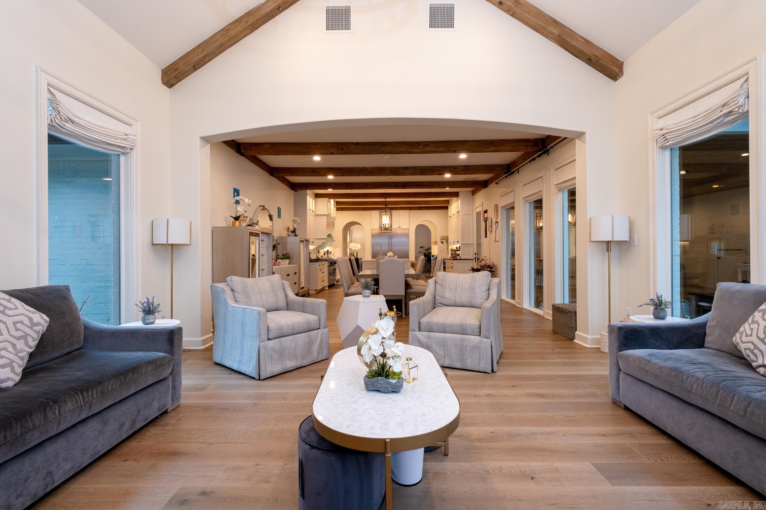 CHENAL VALLEY SOLOGNE CIRCLE - Residential