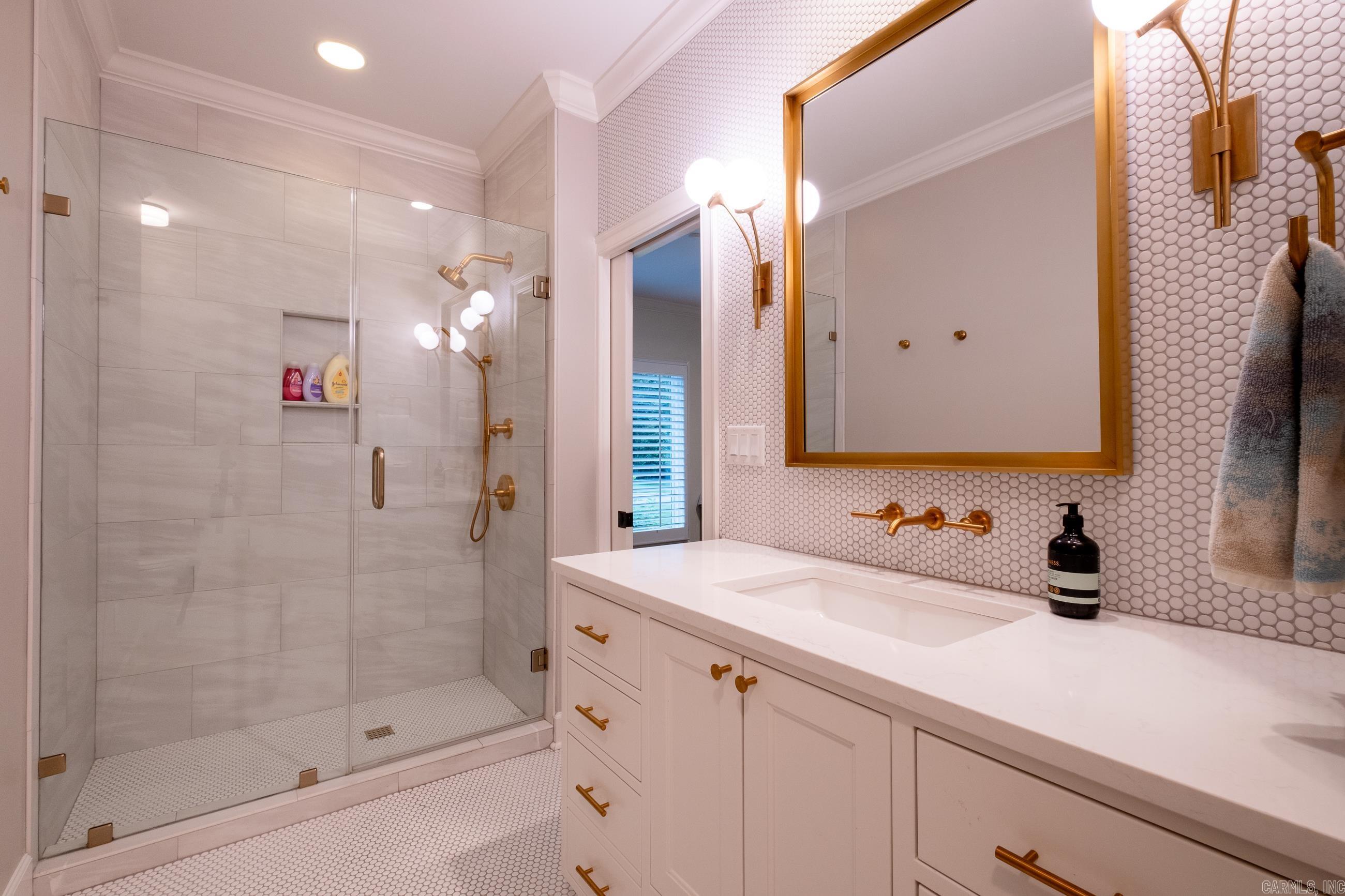 CHENAL VALLEY SOLOGNE CIRCLE - Residential