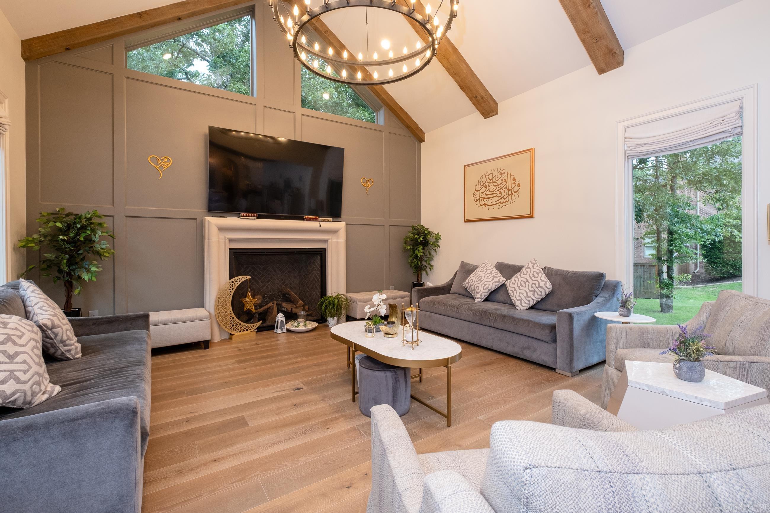 CHENAL VALLEY SOLOGNE CIRCLE - Residential