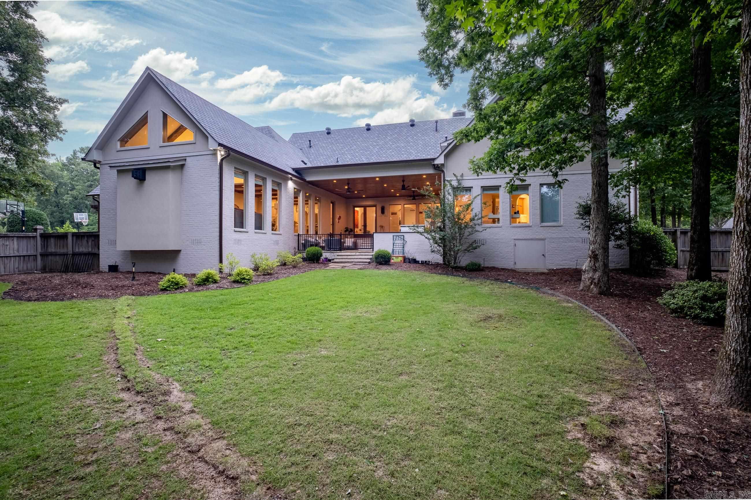 CHENAL VALLEY SOLOGNE CIRCLE - Residential