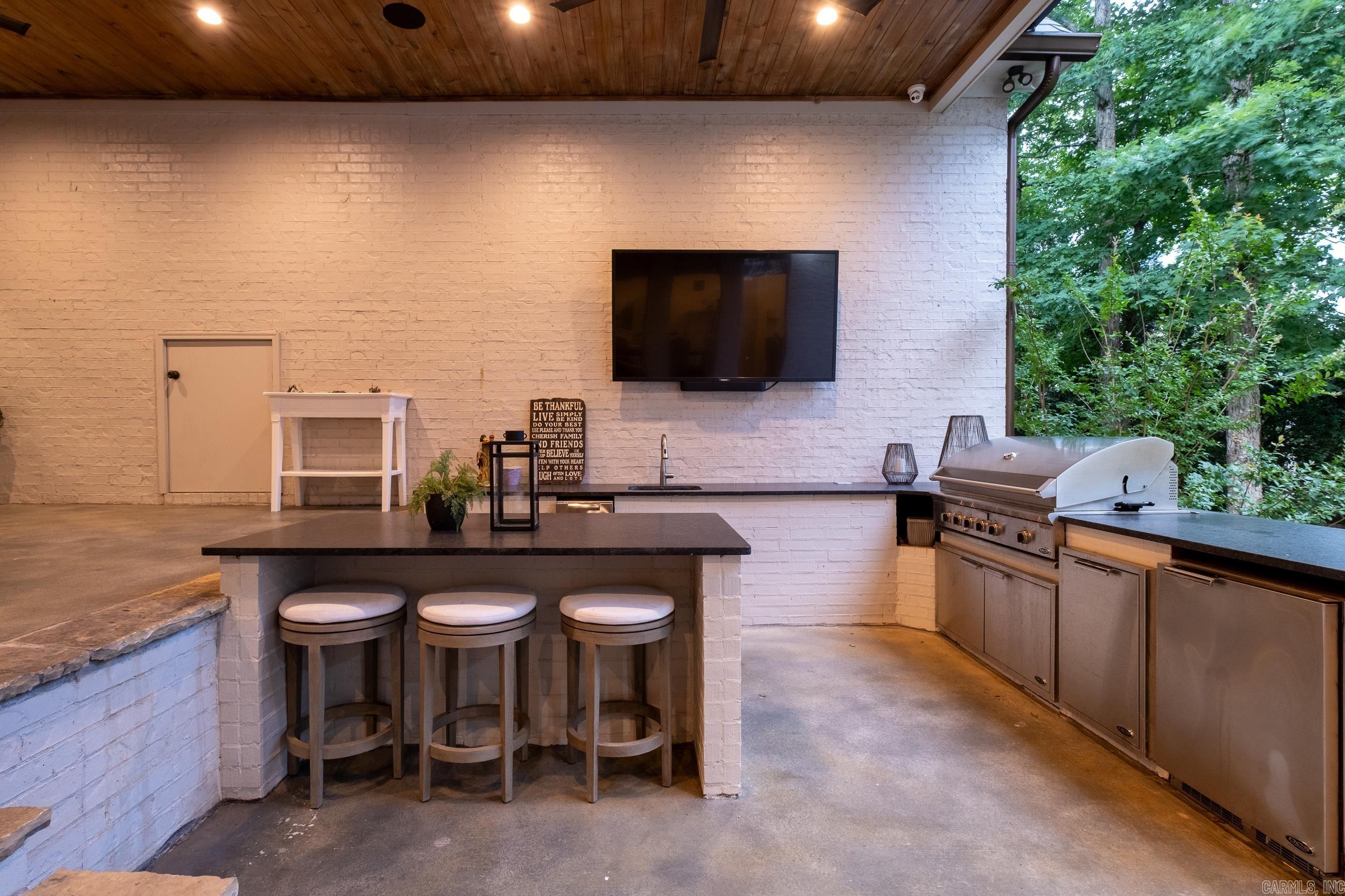 CHENAL VALLEY SOLOGNE CIRCLE - Residential