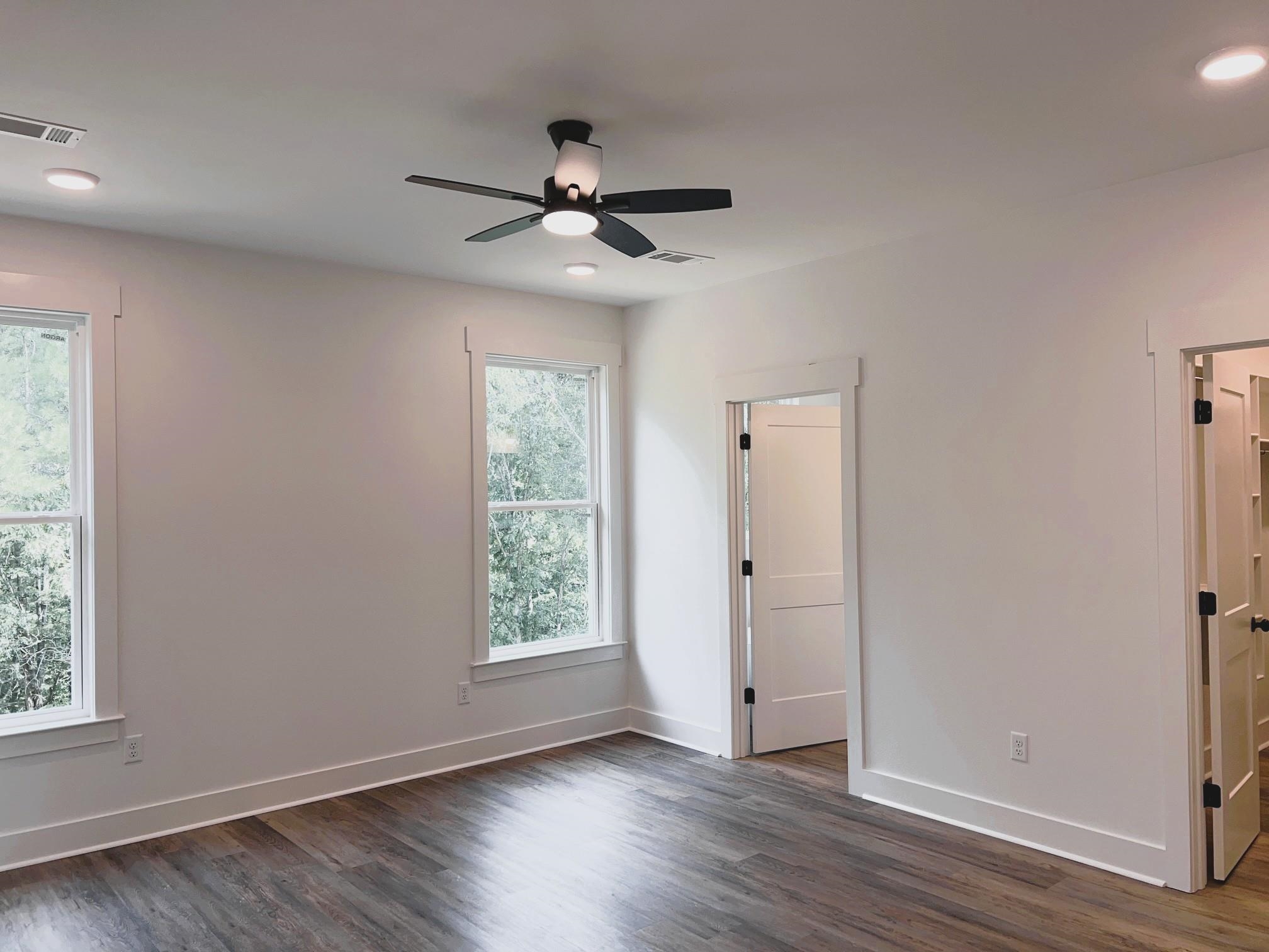 EAST WIND - Residential